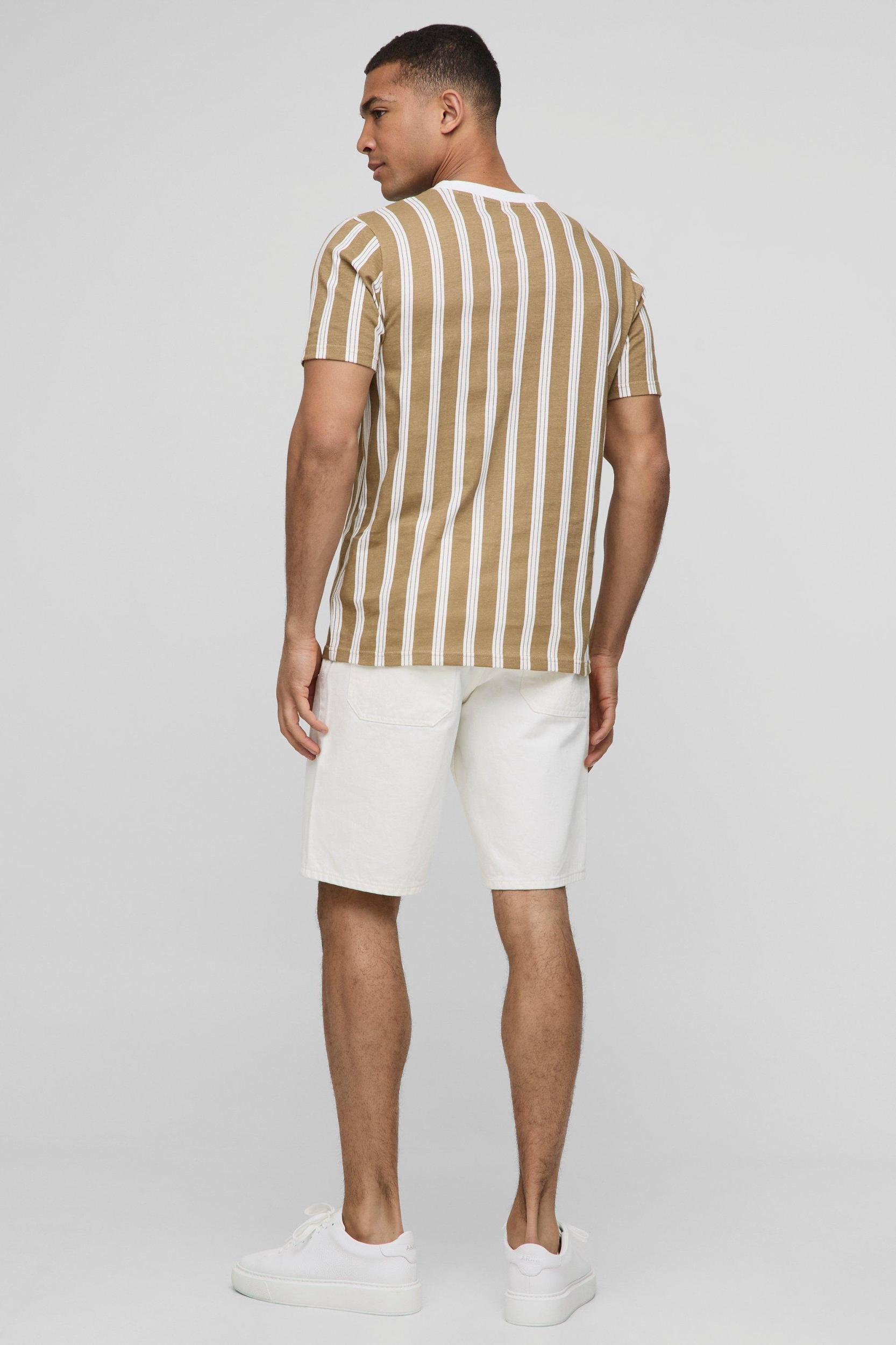 Slim BM Signature Stripe T-shirt | boohooMAN USA Product Image