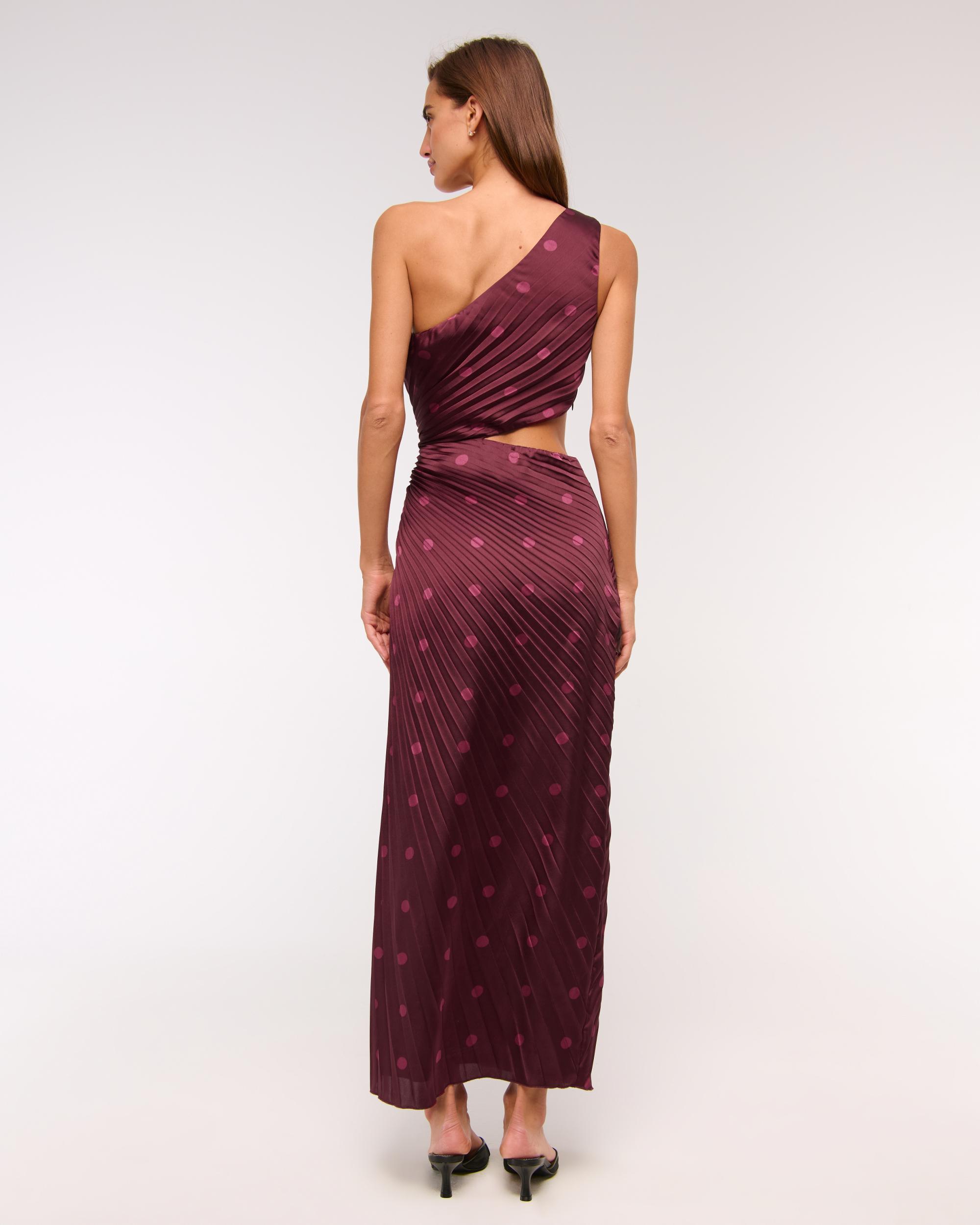 The A&F Giselle Pleated One-Shoulder Cutout Maxi Dress Product Image