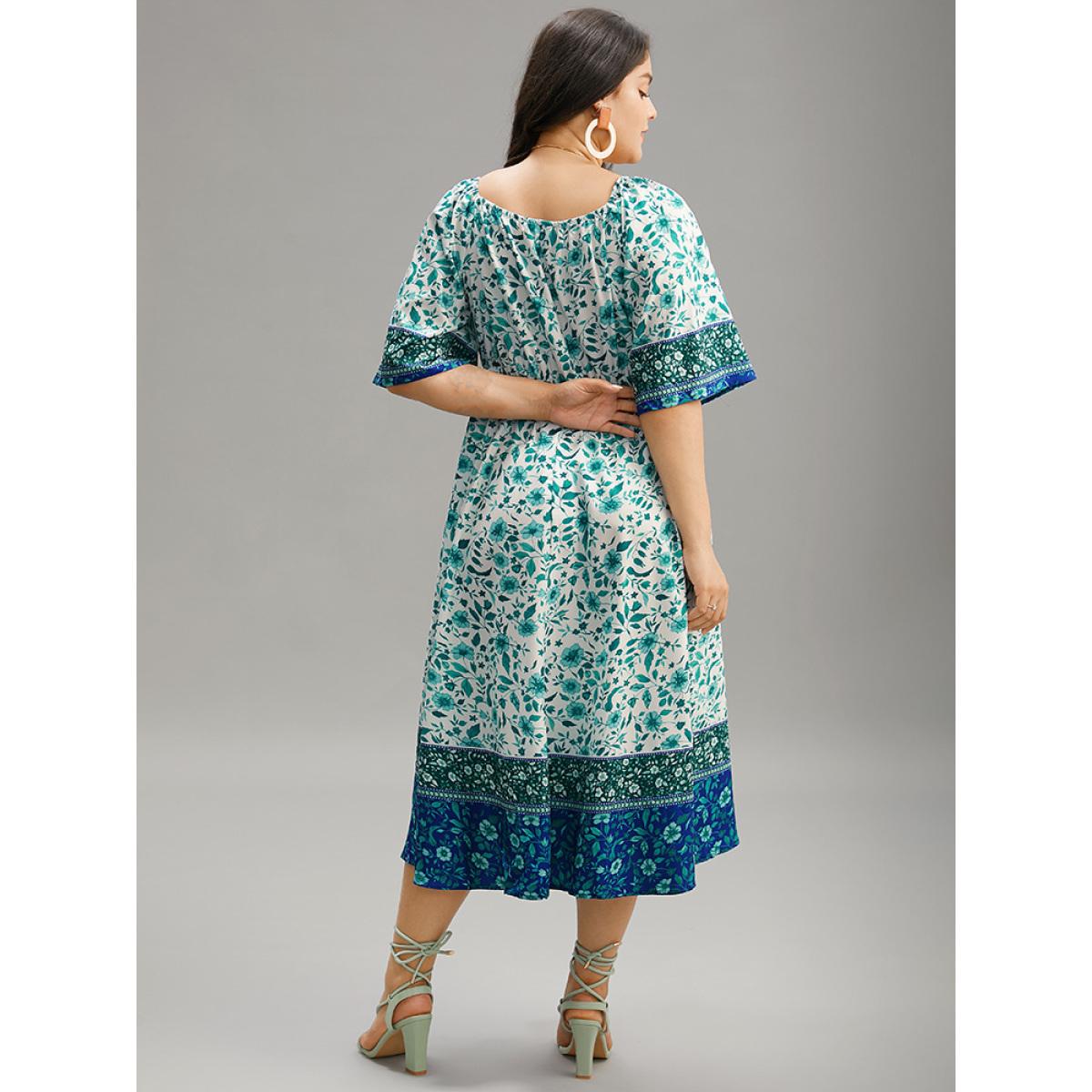 Plus Size Floral Print Patchwork Square Neck Raglan Sleeve Dress Emerald Women Vacation Gathered Square Neck Half Sleeve Curvy Midi Dress BloomChic 30/6X Product Image