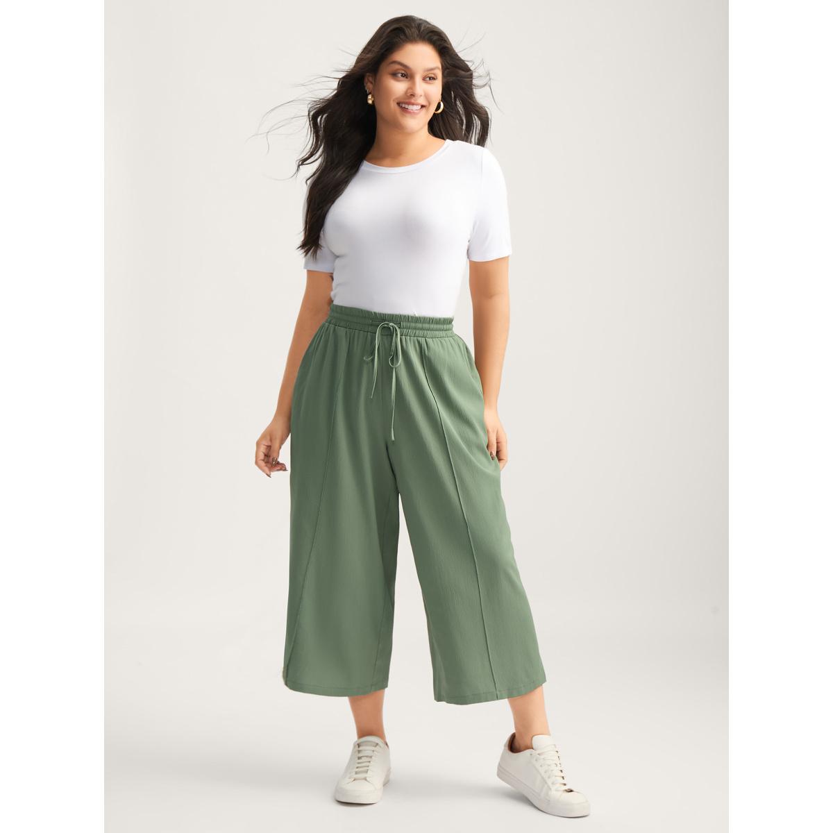 Plus Size Drawstring Pin Tuck Wide-Leg Pants Women Mint Basics Wide Leg Mid Rise Everyday-Casual Pants BloomChic 26/4X Product Image