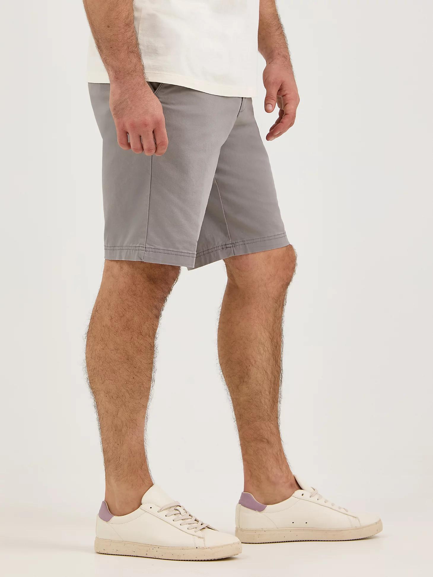 Men’s Extreme Motion Short | Khaki Cargo Shorts| Lee® Product Image