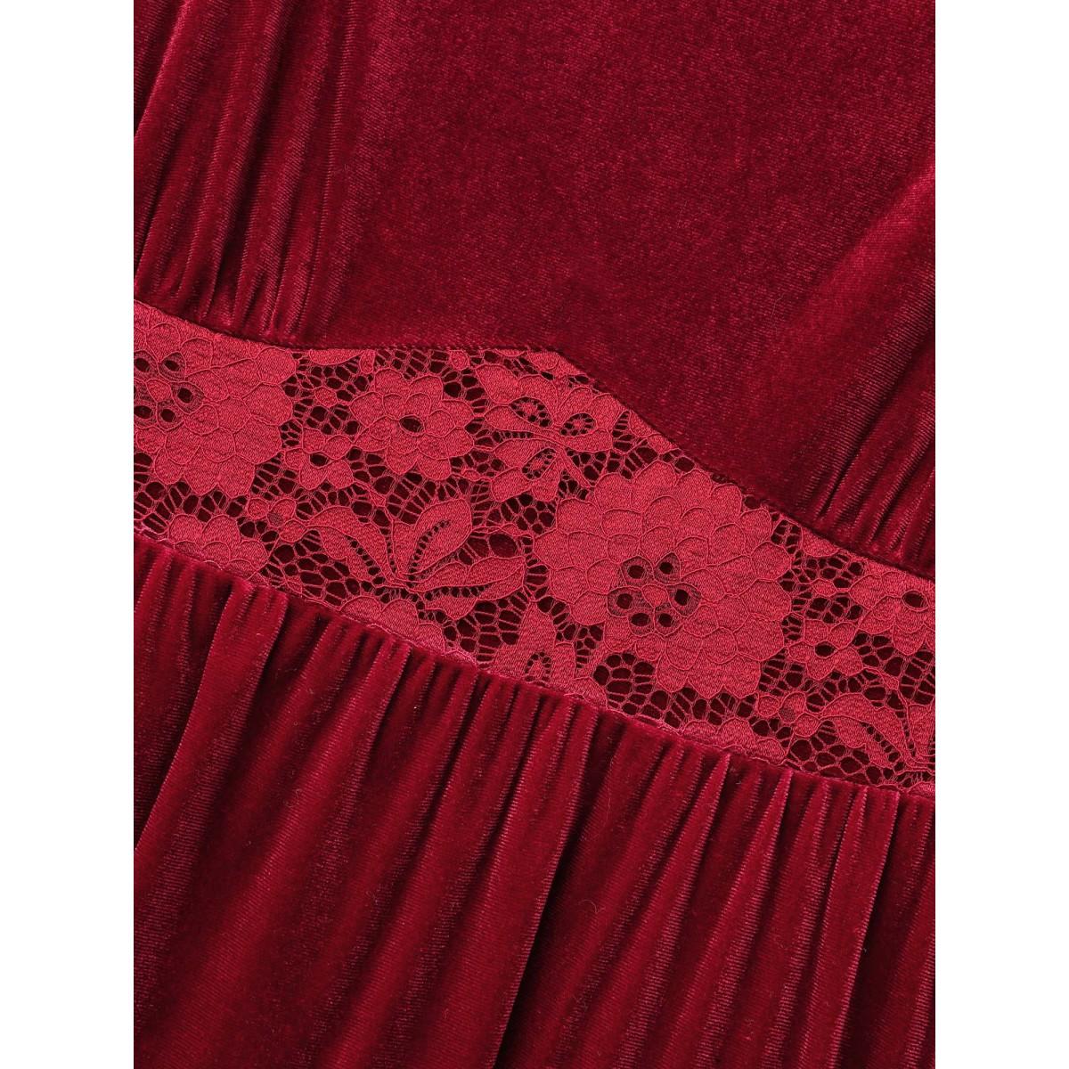 Plus Size Velvet Lace Detail Waist-Cinched Dress Scarlet Women Elegant Woven ribbon&lace trim Heart neckline Elbow-length sleeve Curvy BloomChic 10/M Product Image
