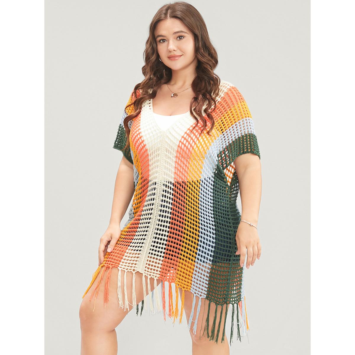 Plus Size Colorblock Contrast Dolman Sleeve Cut Out Tassels Hem Knit Top Multicolor Women Vacation Loose Sleeveless V-neck Dailywear Pullovers BloomChic 10/M Product Image