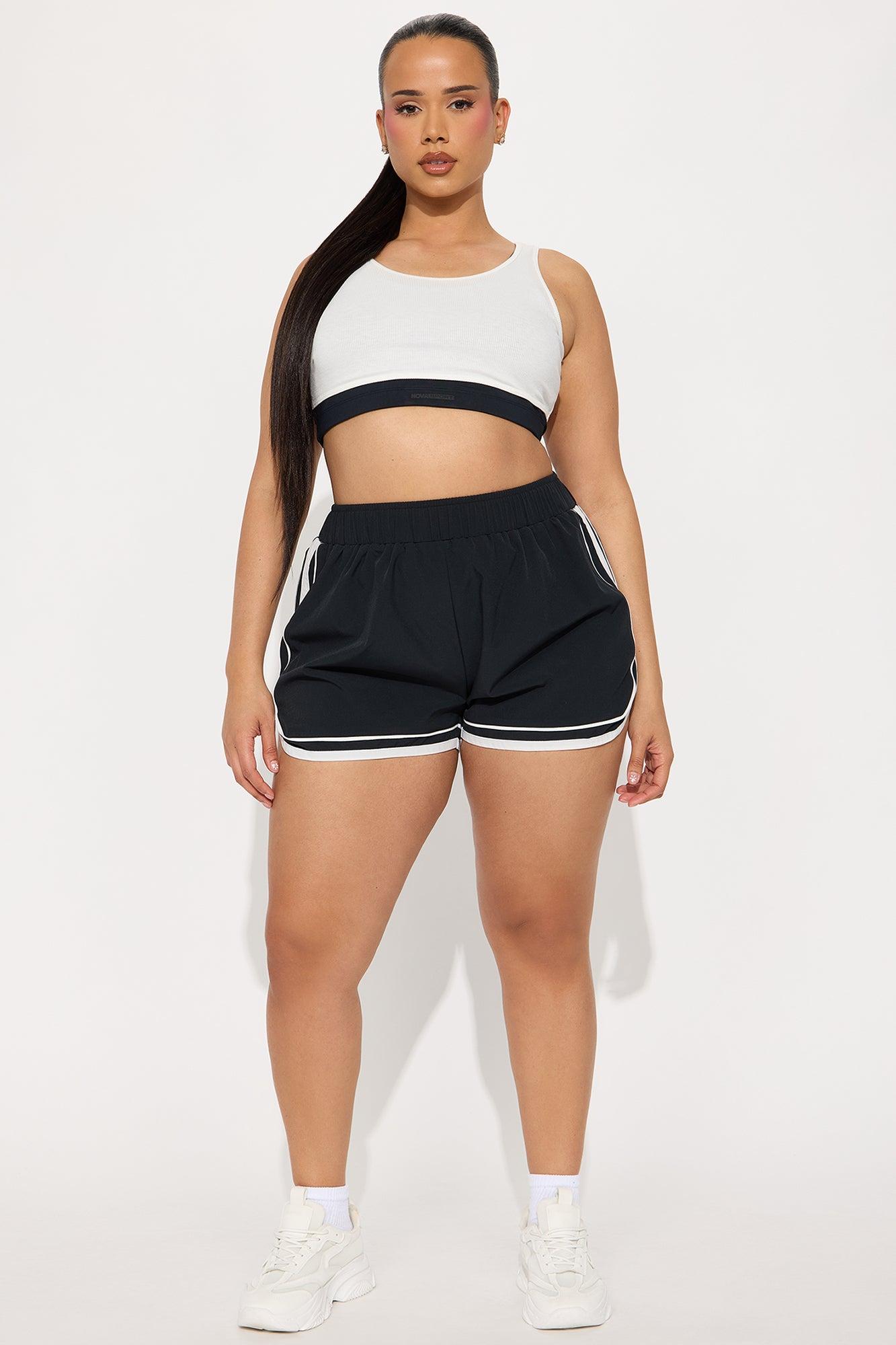 Cross Court Active Short - Black/White Product Image