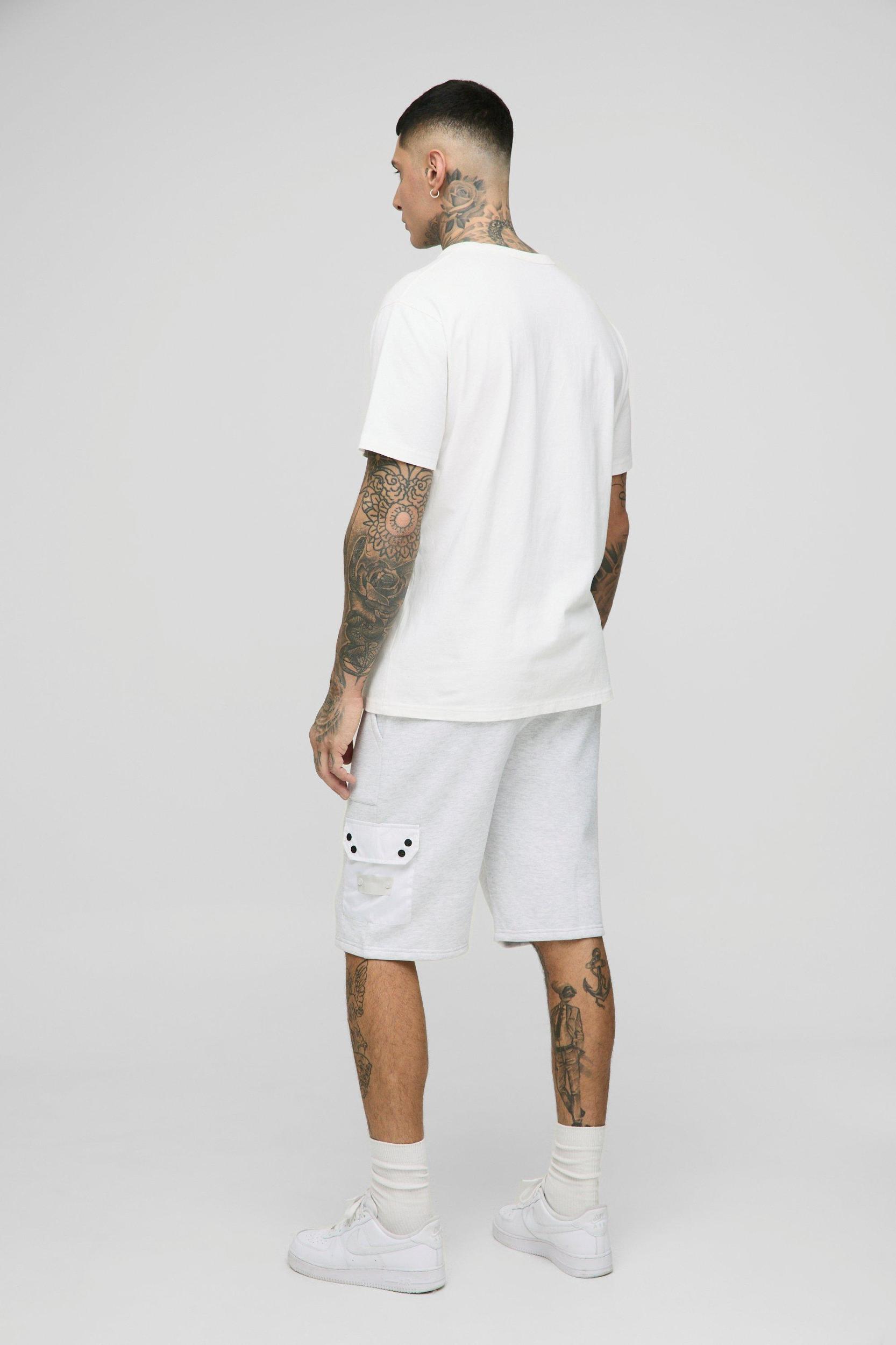 Tall Utility Pocket Loose Fit Jersey Shorts | boohooMAN USA Product Image