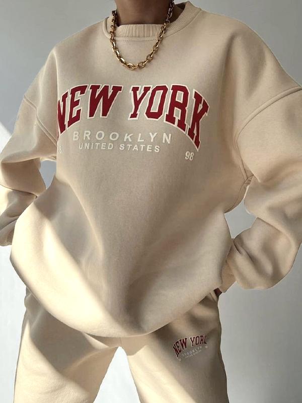 Contrast Color Letter Print Pullover Sweatshirt Product Image