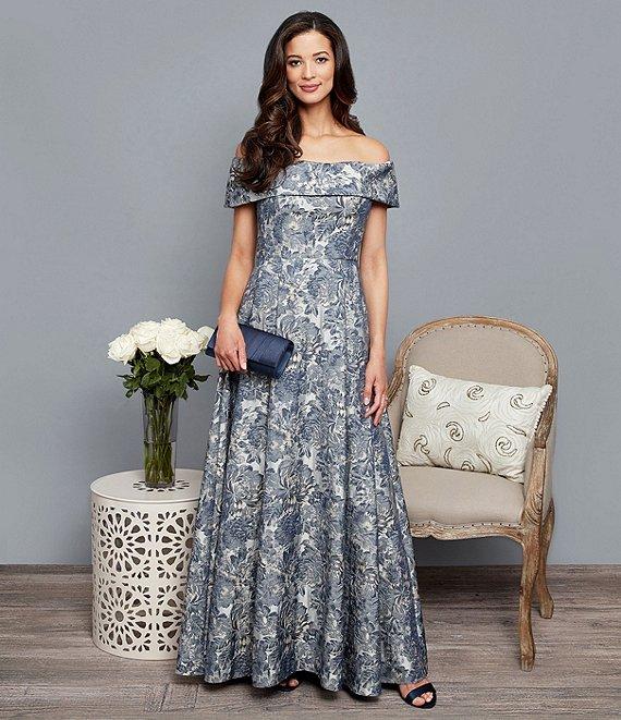 Alex Evenings Jacquard Short Sleeve Off-the-Shoulder Floral Pocketed Gown Product Image