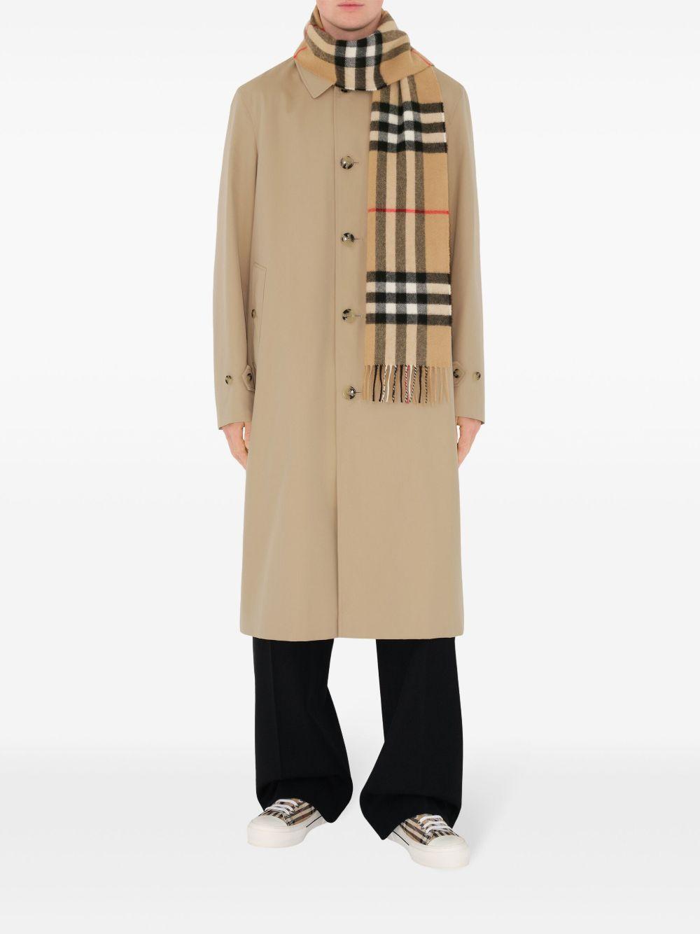 The Classic Check cashmere scarf Product Image