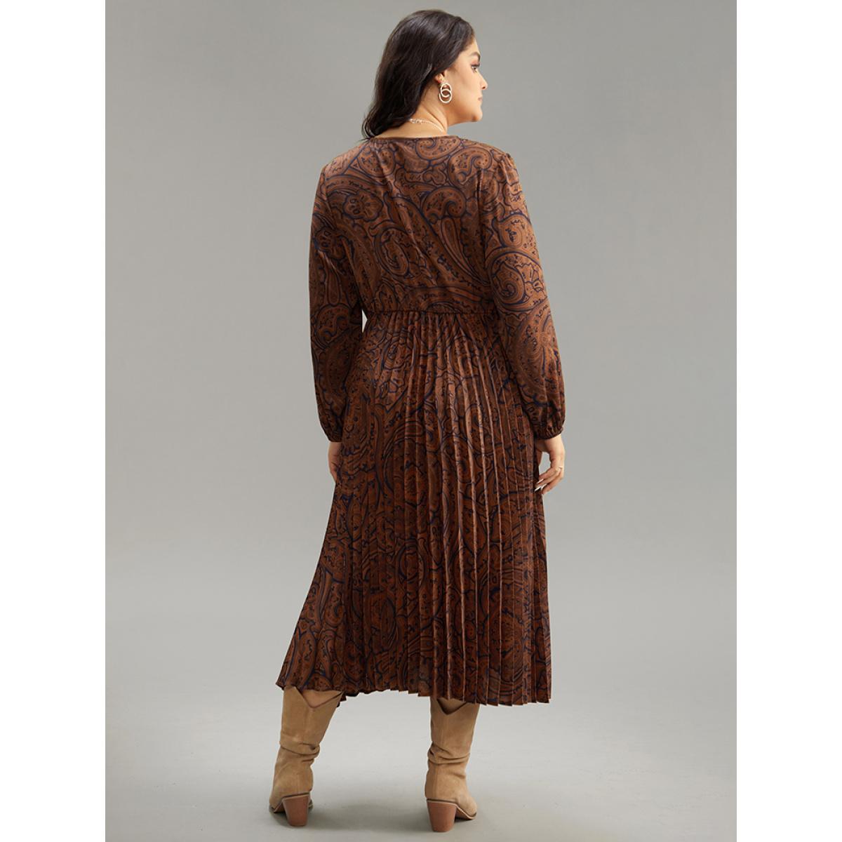 Plus Size Boho Print Pleated Elastic Waist Wrap Dress DarkBrown Women Vacation Elastic cuffs V-neck Long Sleeve Curvy Midi Dress BloomChic 14-16/1X Product Image