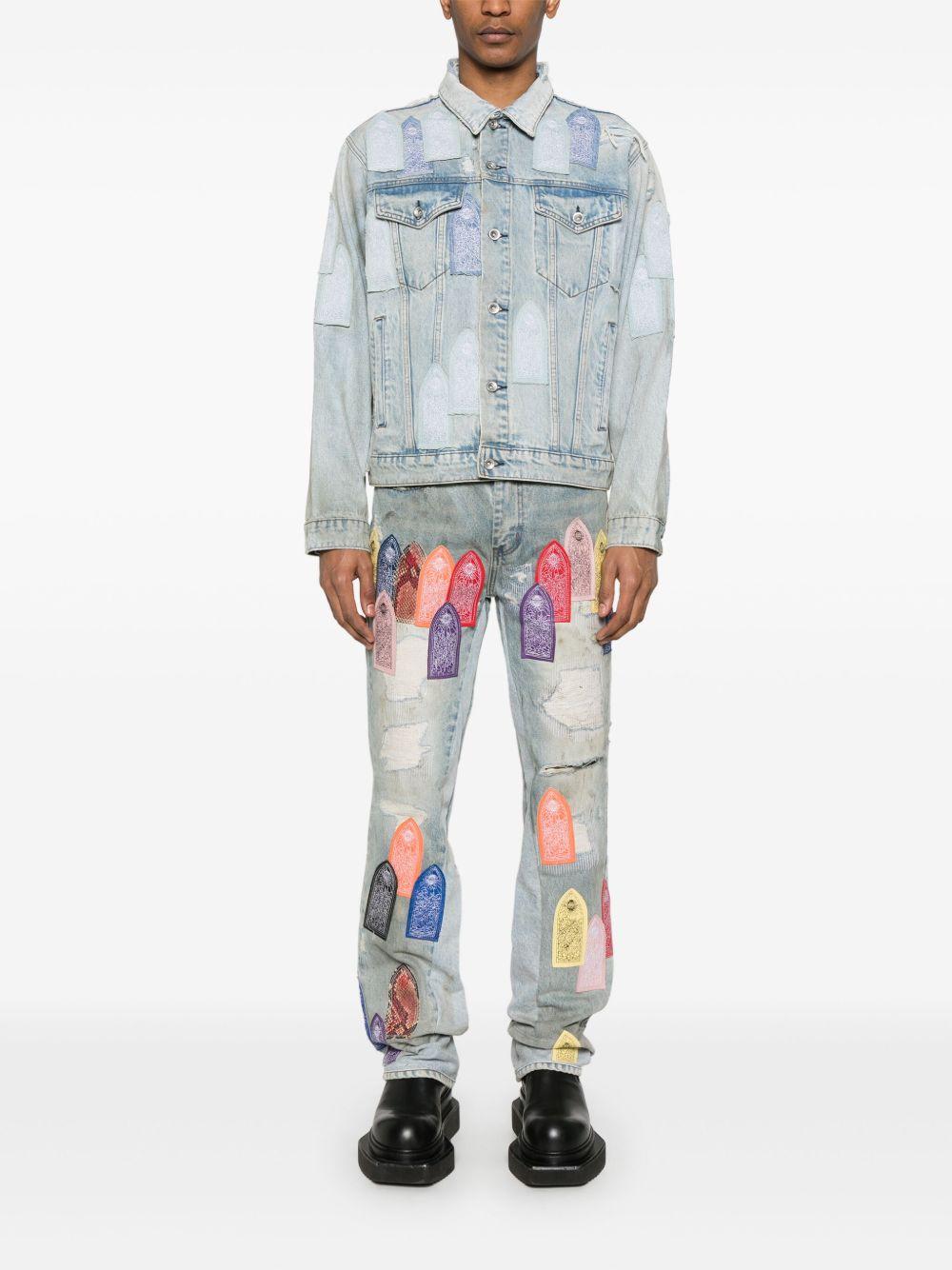 Patch Arched Distressed jeans Product Image