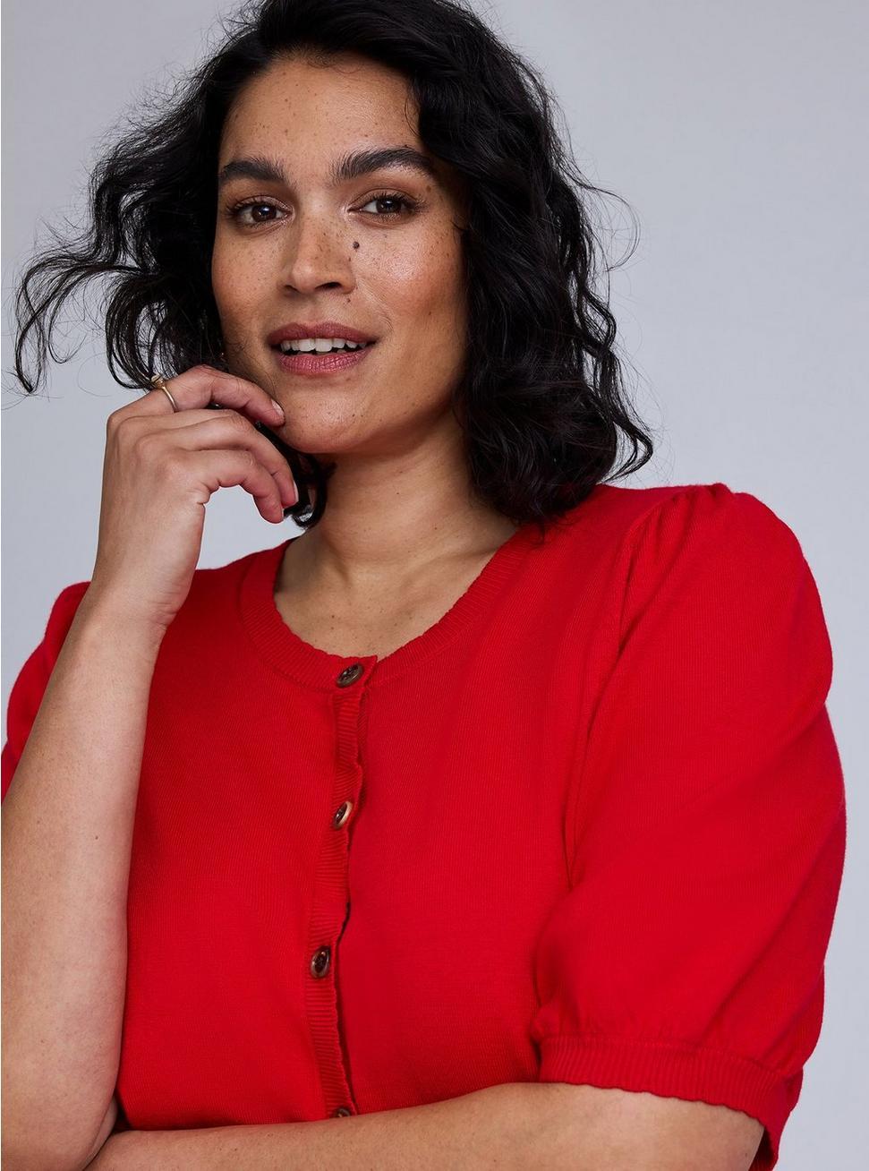 Belle Isle Scalloped Cardi Product Image