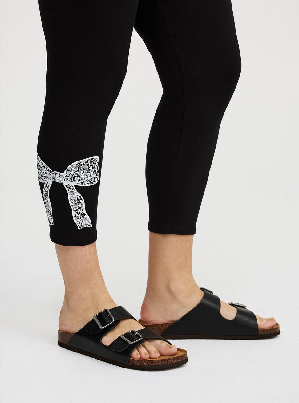 Crop Side-Bow Legging Product Image