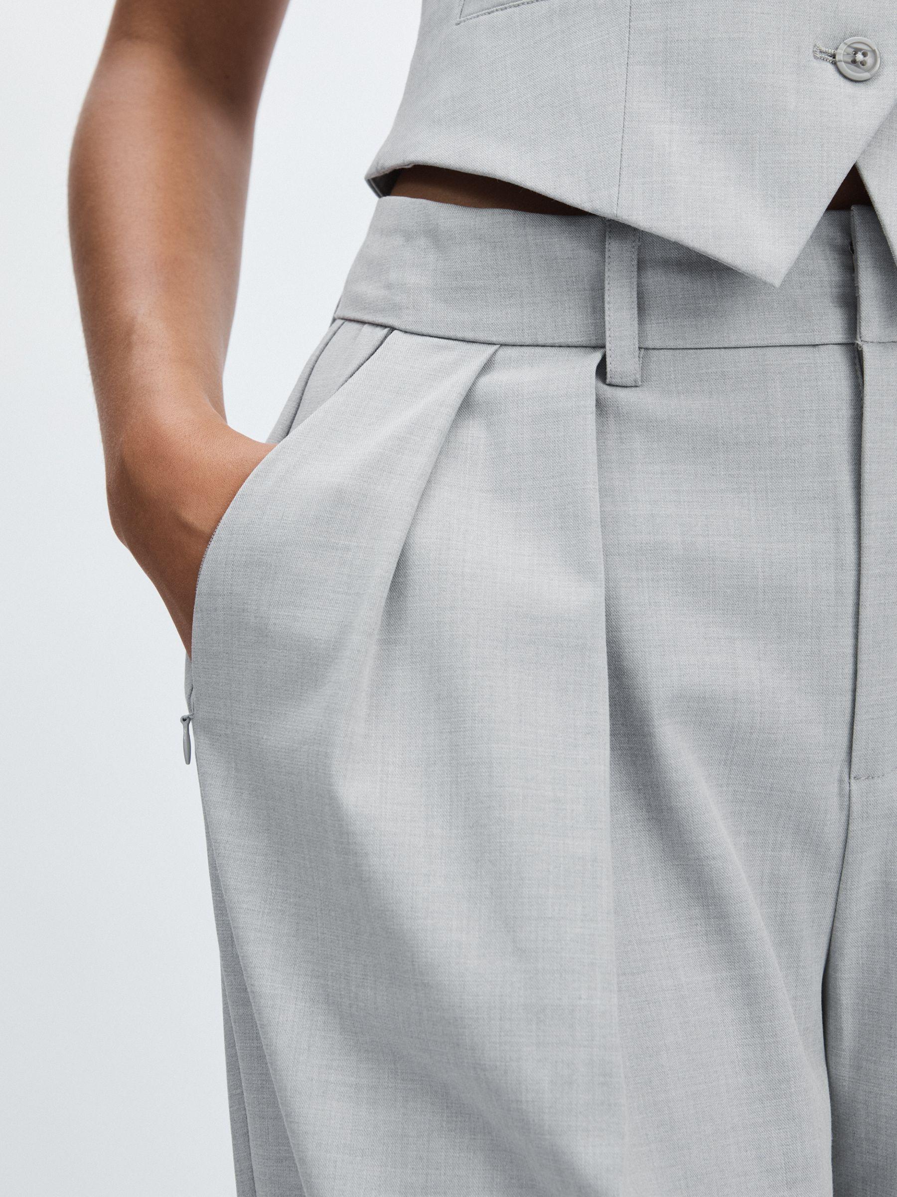 Good American Pleated Sharkskin Suit Trousers in Grey Product Image