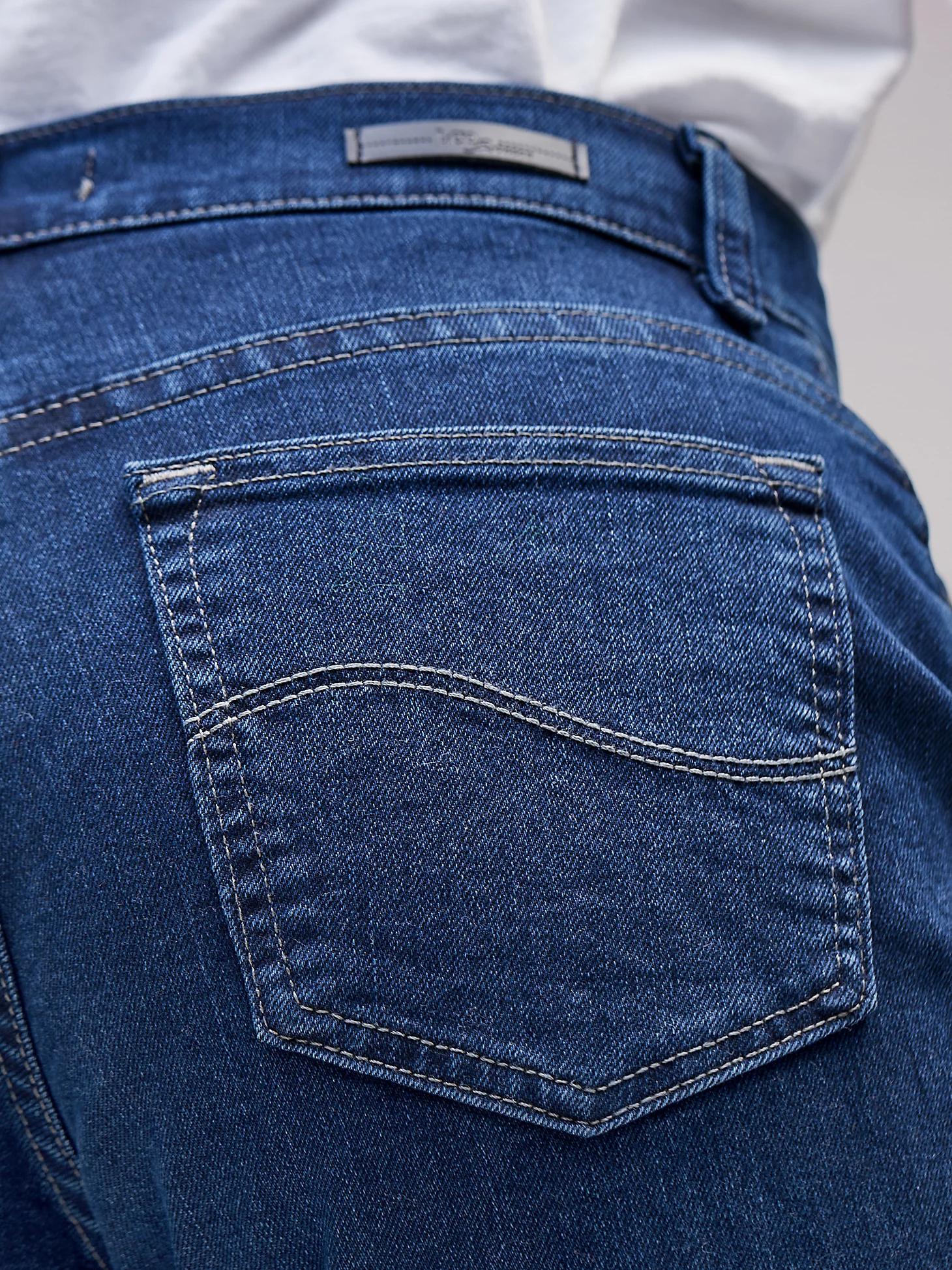 Women’s Straight leg Jeans | Relaxed Fit | Lee® Product Image