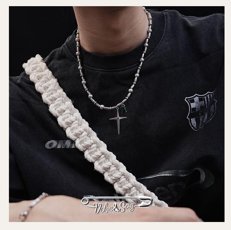 Star Rhinestone Pendant Beaded Necklace Product Image