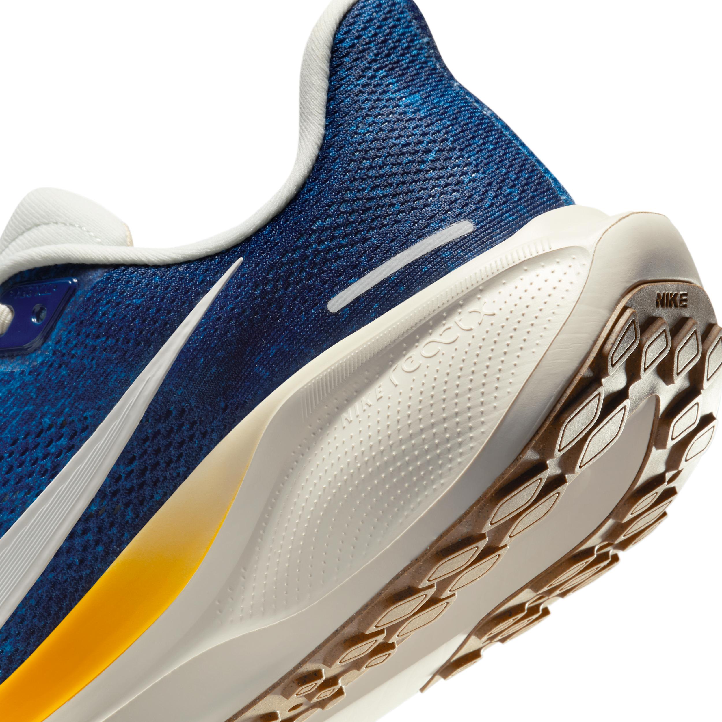 Nike Men's Pegasus 41 Road Running Shoes Product Image
