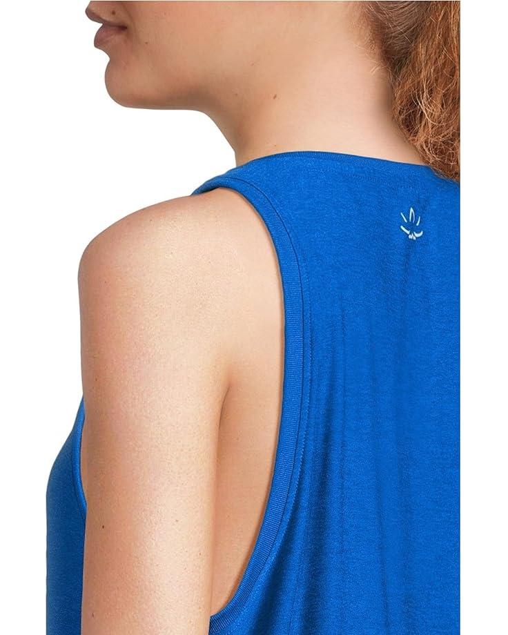 Featherweight On The Down Low Tee Product Image