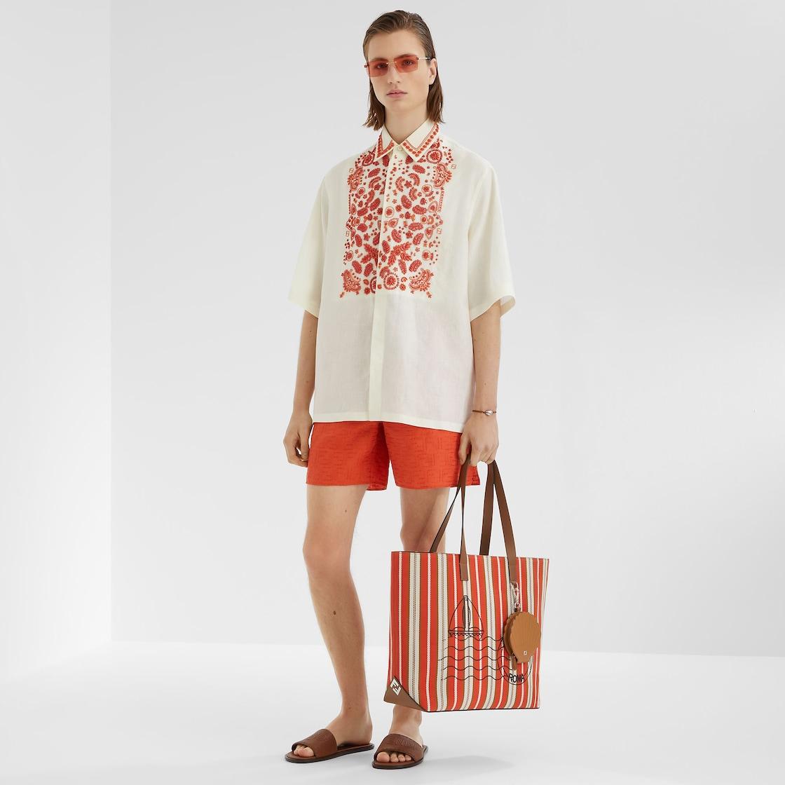 BermudasRed linen shorts with FF embroidery Product Image