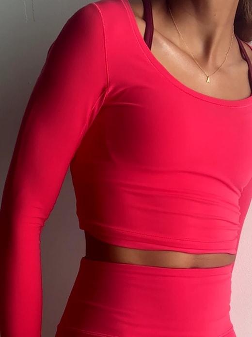 Transcend Top Product Image