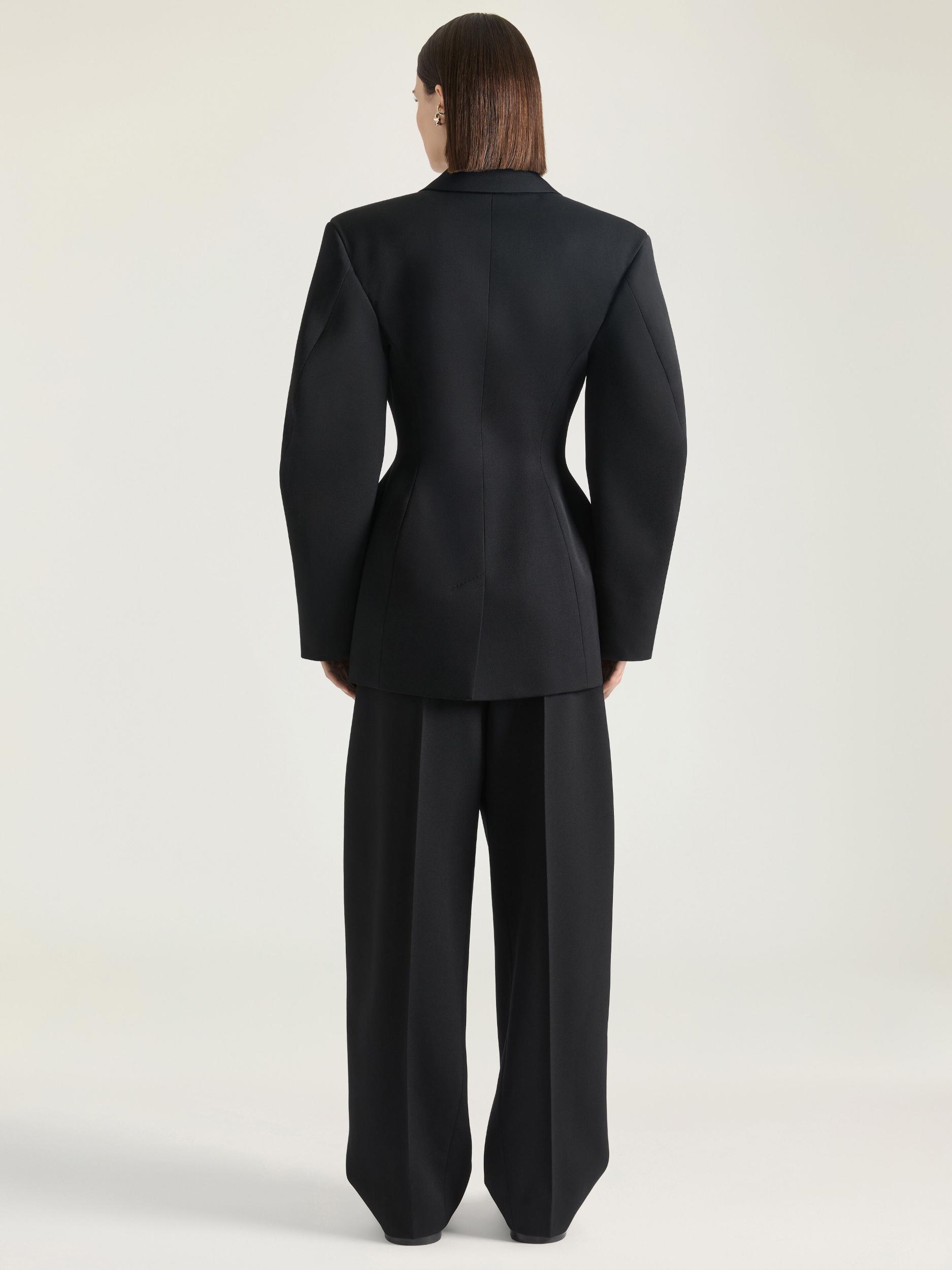 Single-breasted Cocoon jacket in wool Product Image