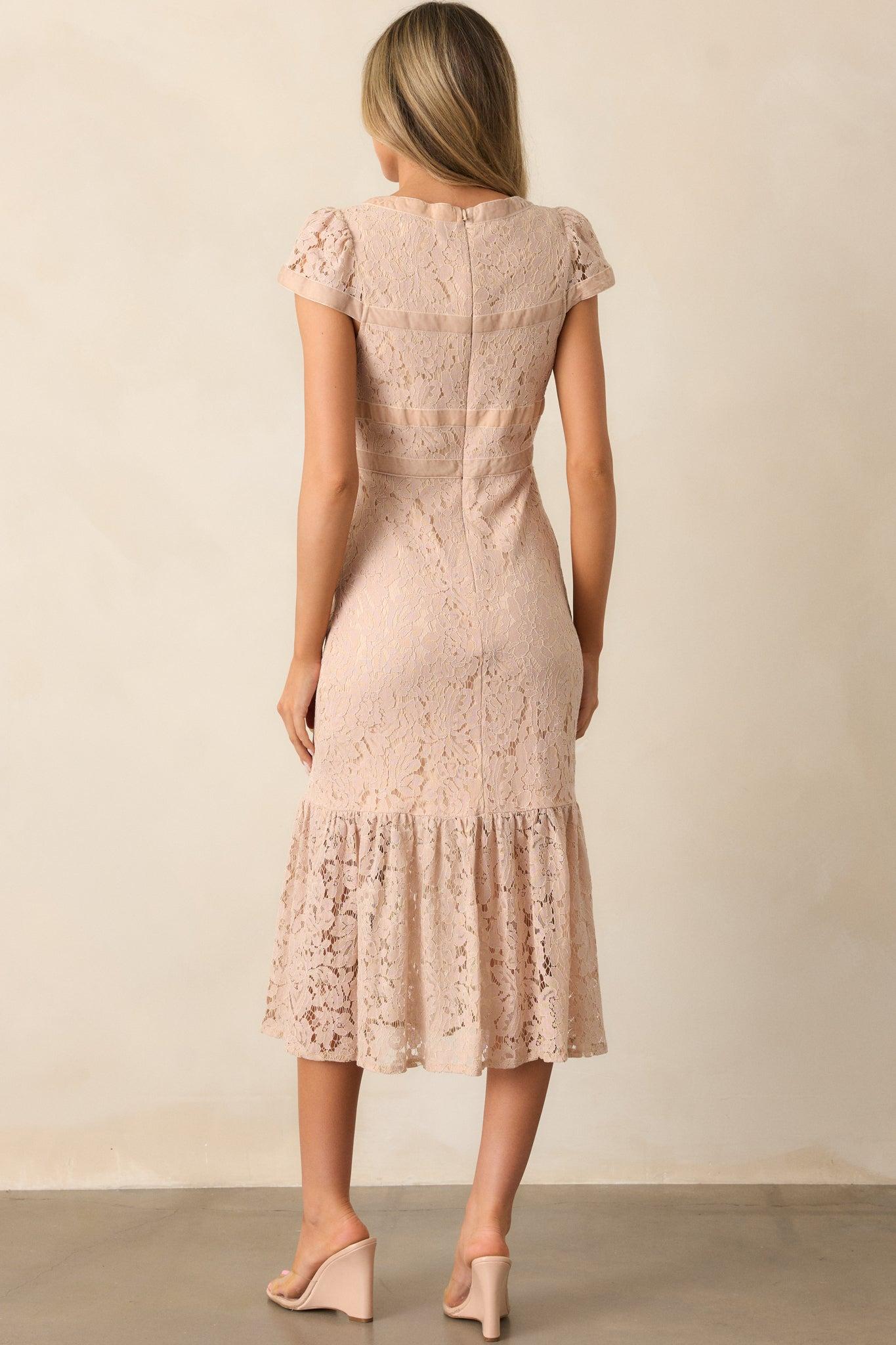 Cobblestone Chronicles Blush Lace Midi Dress Product Image