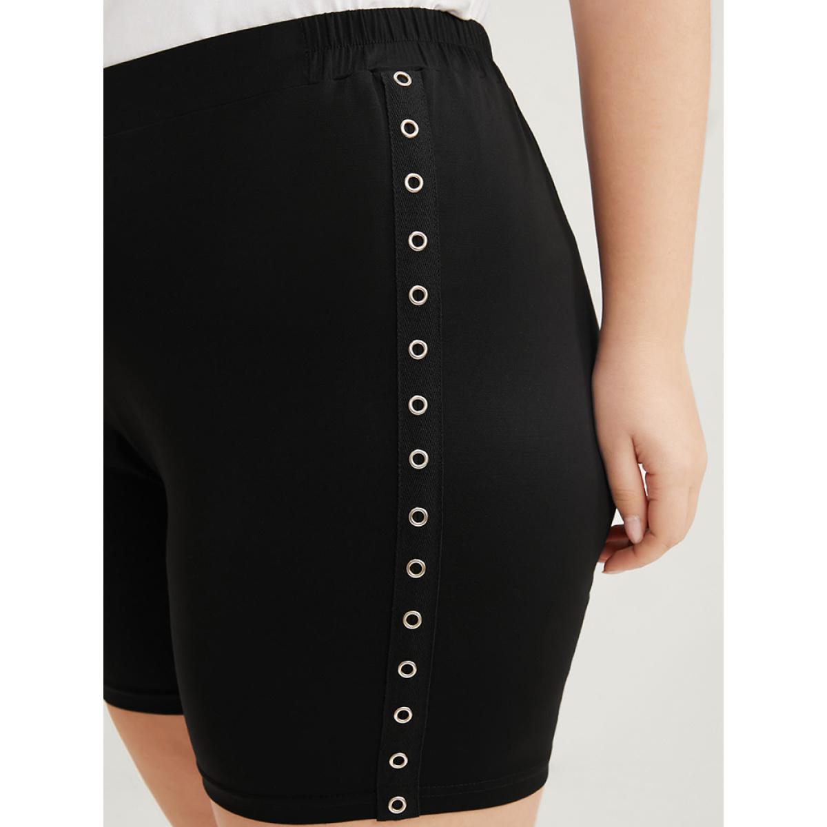 Plus Size Plain Studded Detail Elastic Waist Shorts Women Black Casual Low stretch Skinny High Rise Dailywear Leggings BloomChic 10/M Product Image