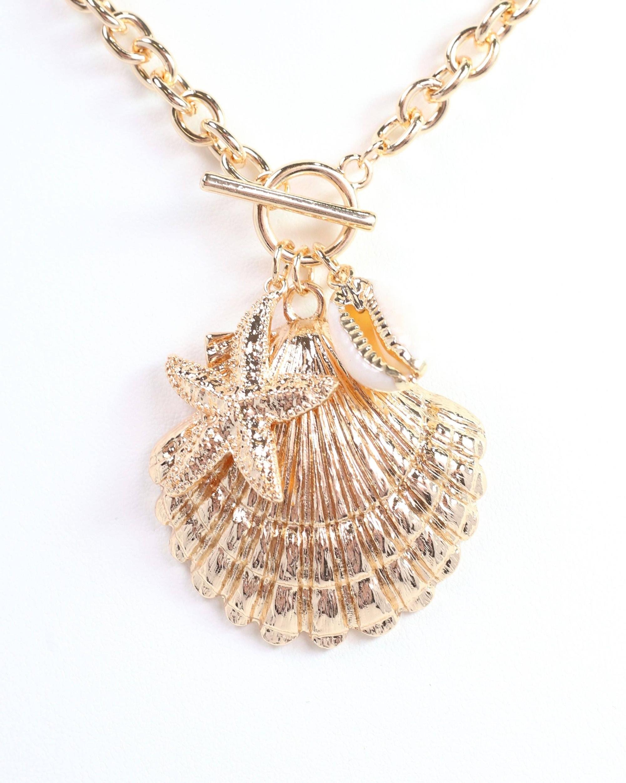 August Shell Necklace Gold Product Image