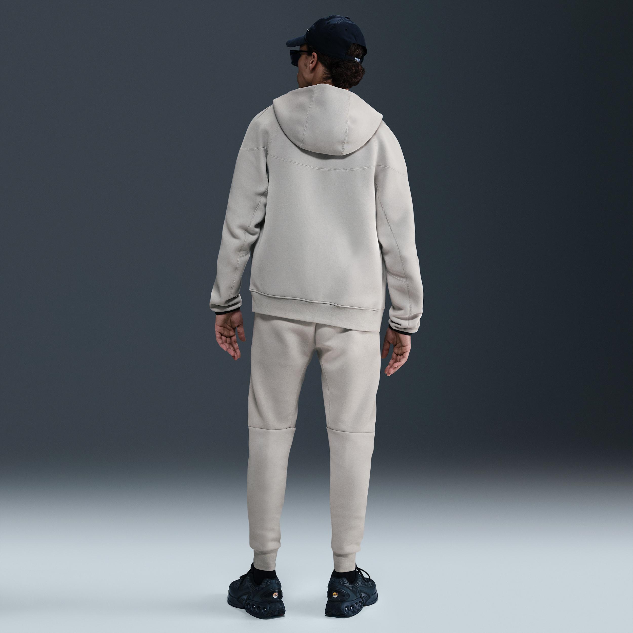 Tottenham Hotspur Tech Windrunner Nike Mens Soccer Fleece Full-Zip Hoodie | HJ6434-014 Product Image