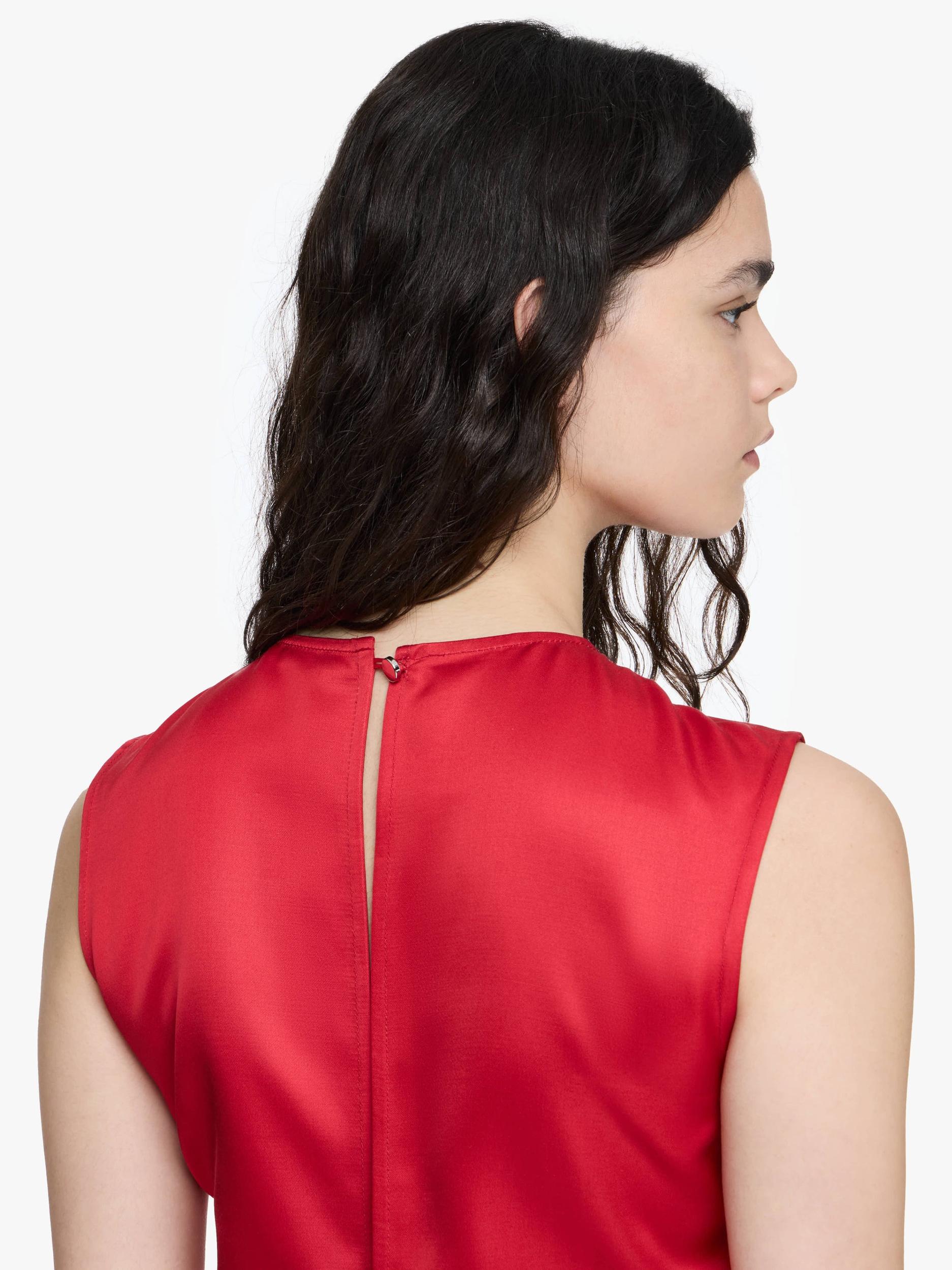 DRAPED HEM SLEEVELESS TOP Product Image