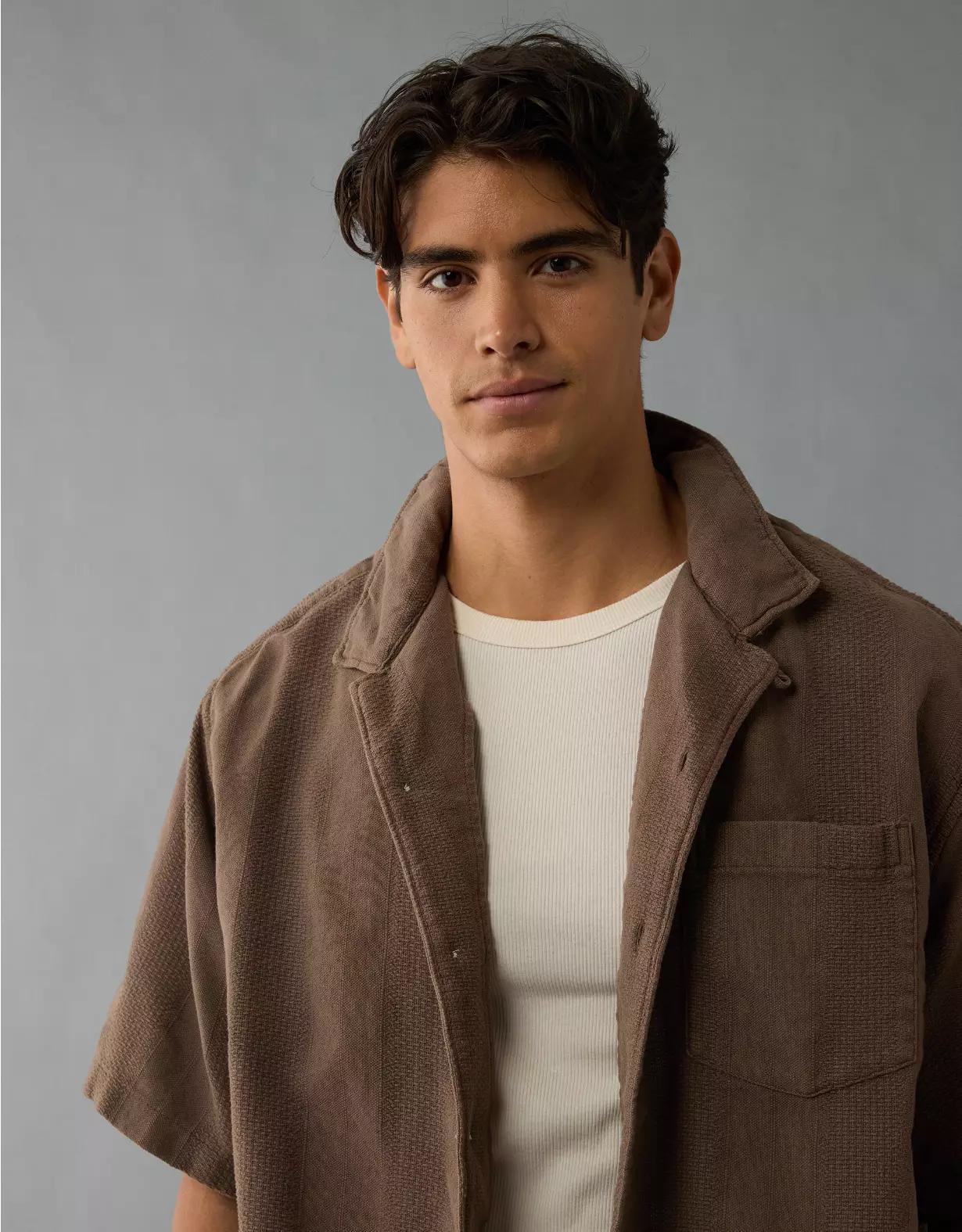 AE Poolside Button-Up Shirt Product Image