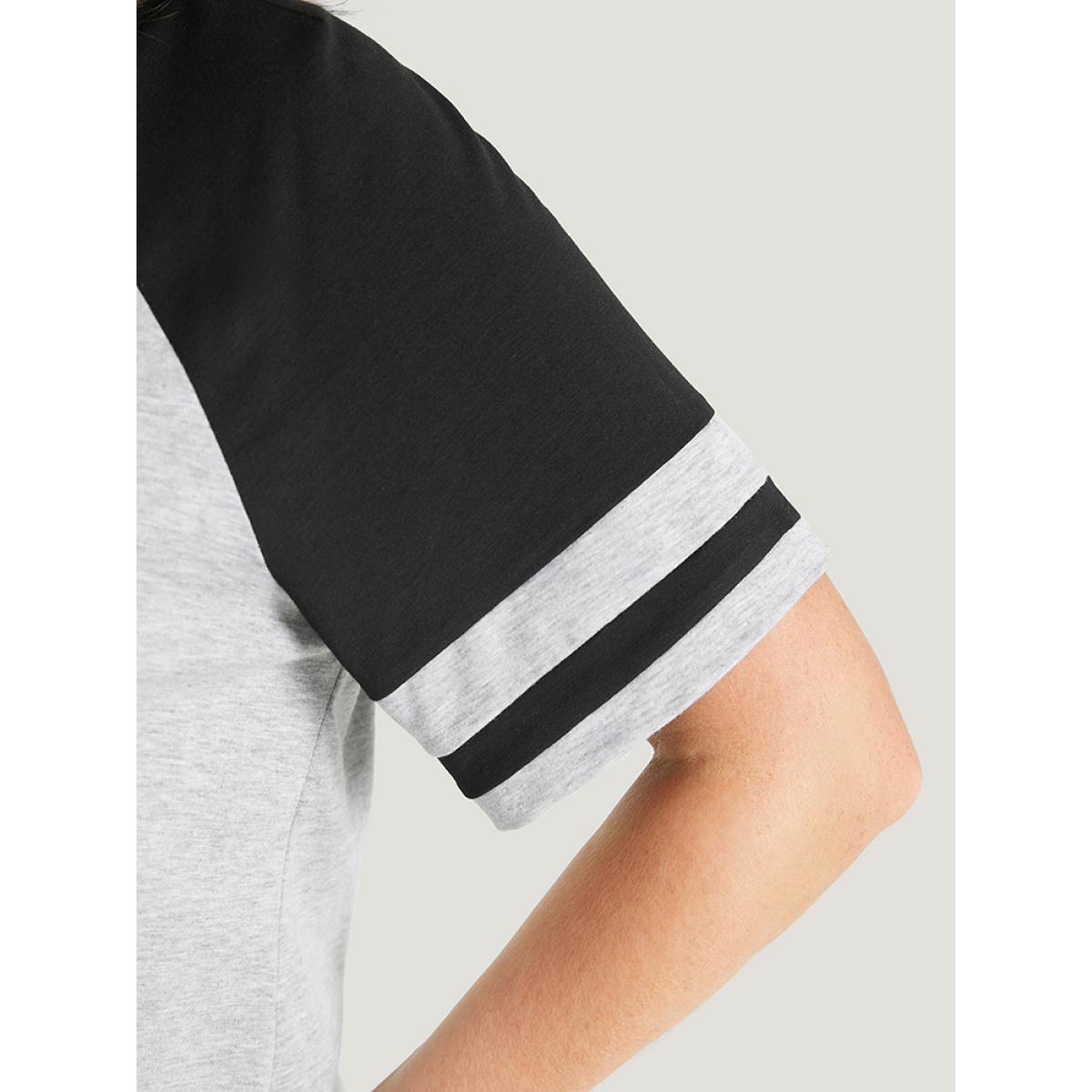 Plus Size Letter Print Contrast Raglan Sleeve Graphic Tee LightGray Women Casual Striped Dailywear T-shirts BloomChic 28/5X Product Image