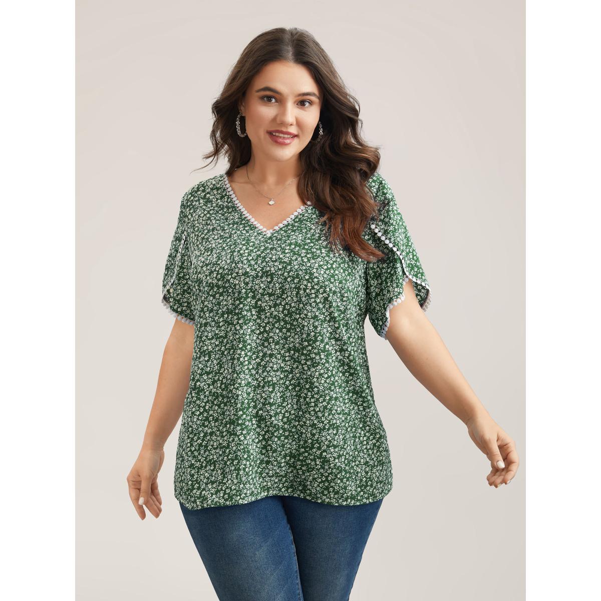 Plus Size DarkGreen Petal Sleeve Floral Lace Spliced Shirt Women Romantic Short sleeve V-neck Elegant Blouses BloomChic 10/M Product Image