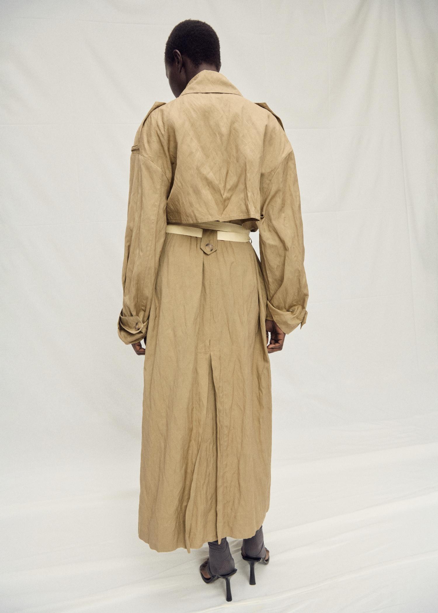 Oversized wrinkled-effect trench coat - Women | MANGO USA Product Image