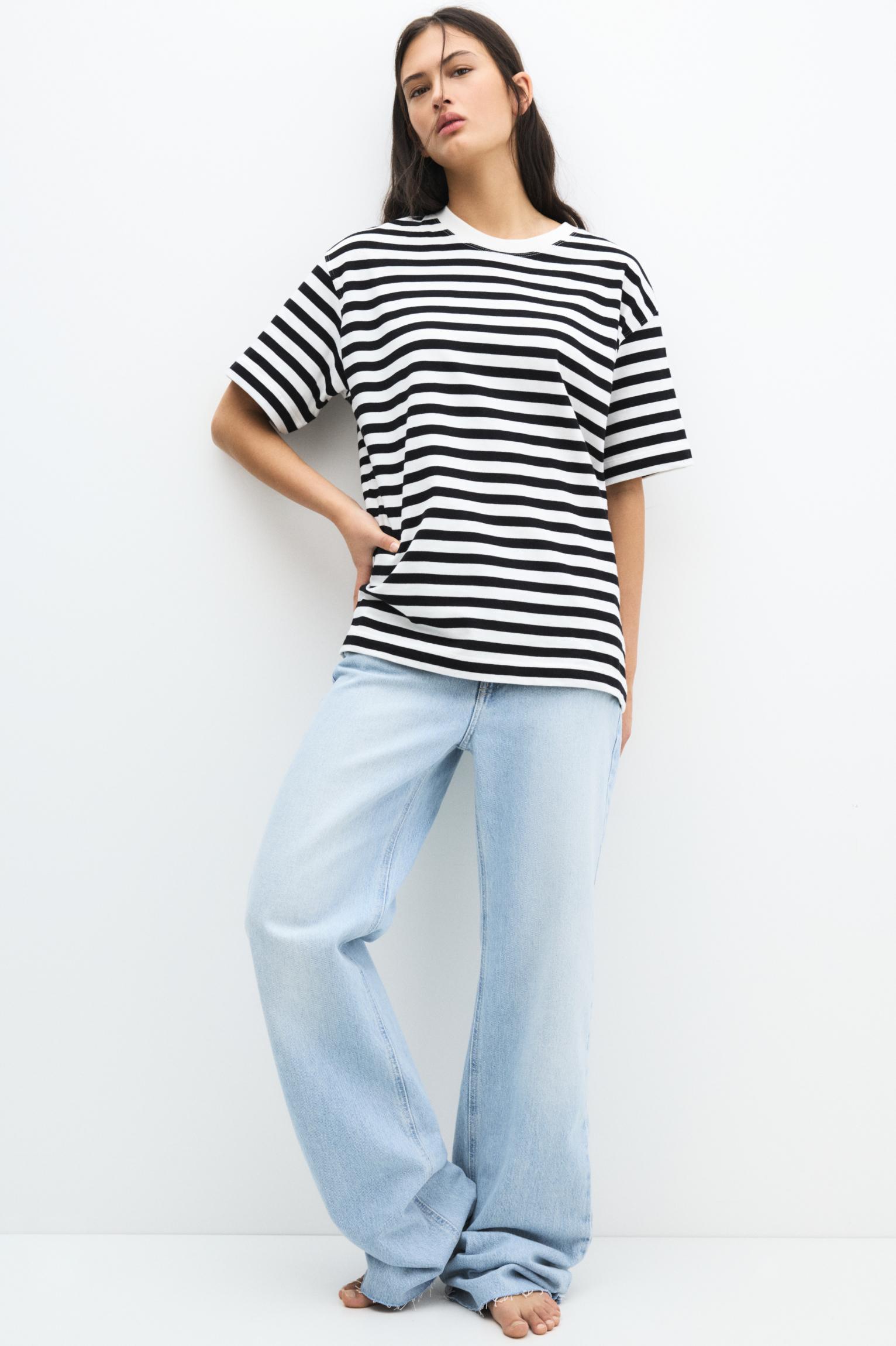 Oversized T-shirt Product Image