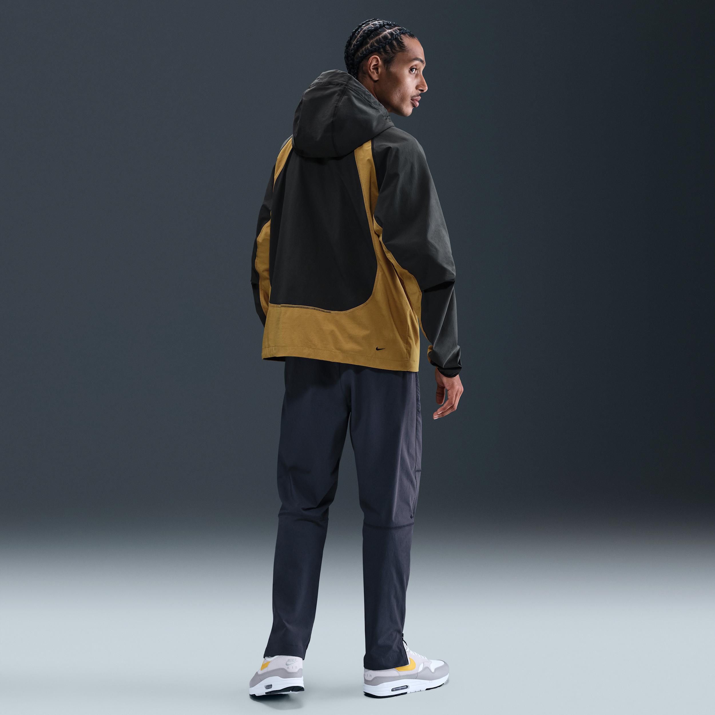 Nike Tech Men's Dri-FIT Woven Color-Block Windrunner Loose Jacket Product Image