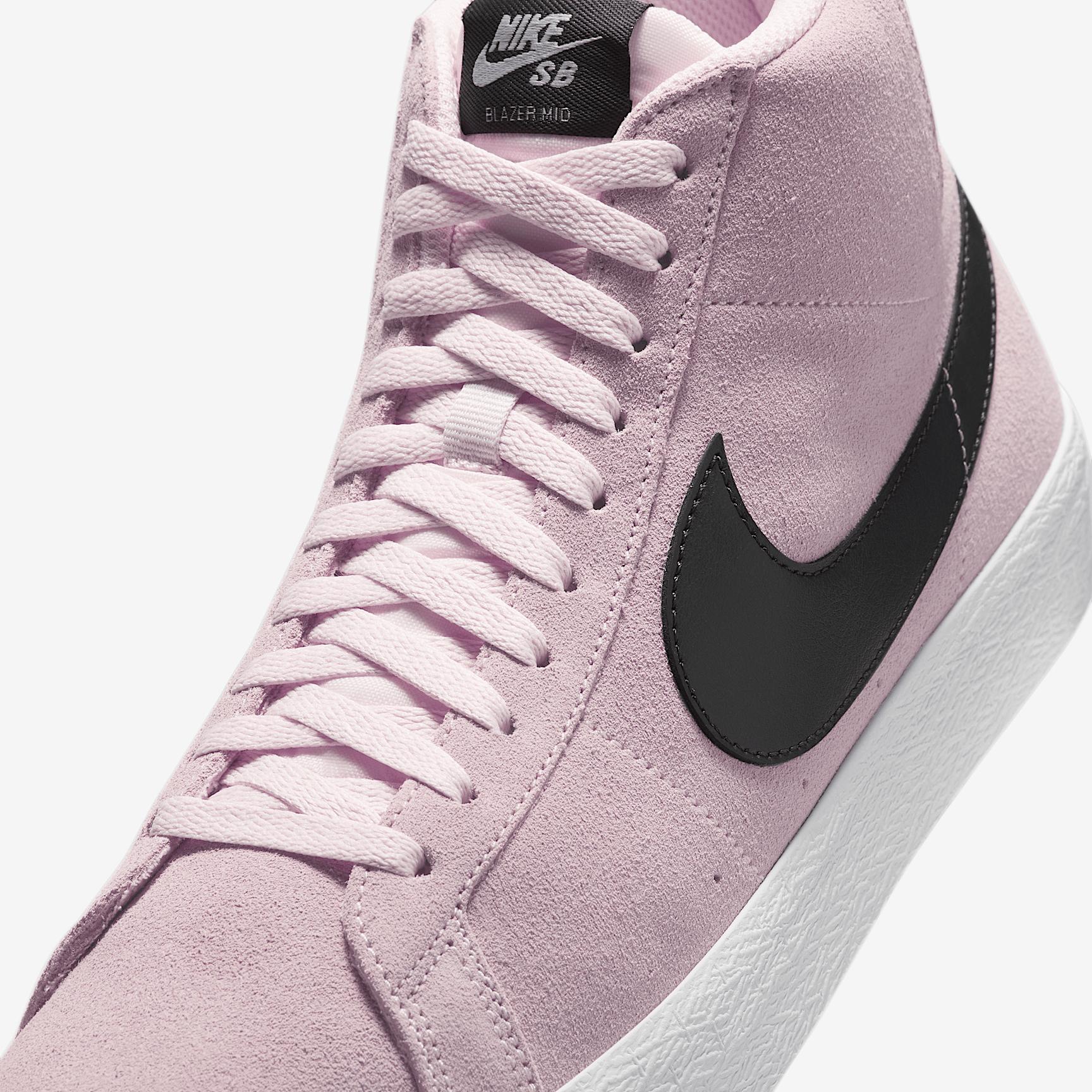 Men's Nike SB Zoom Blazer Mid Skate Shoes Product Image