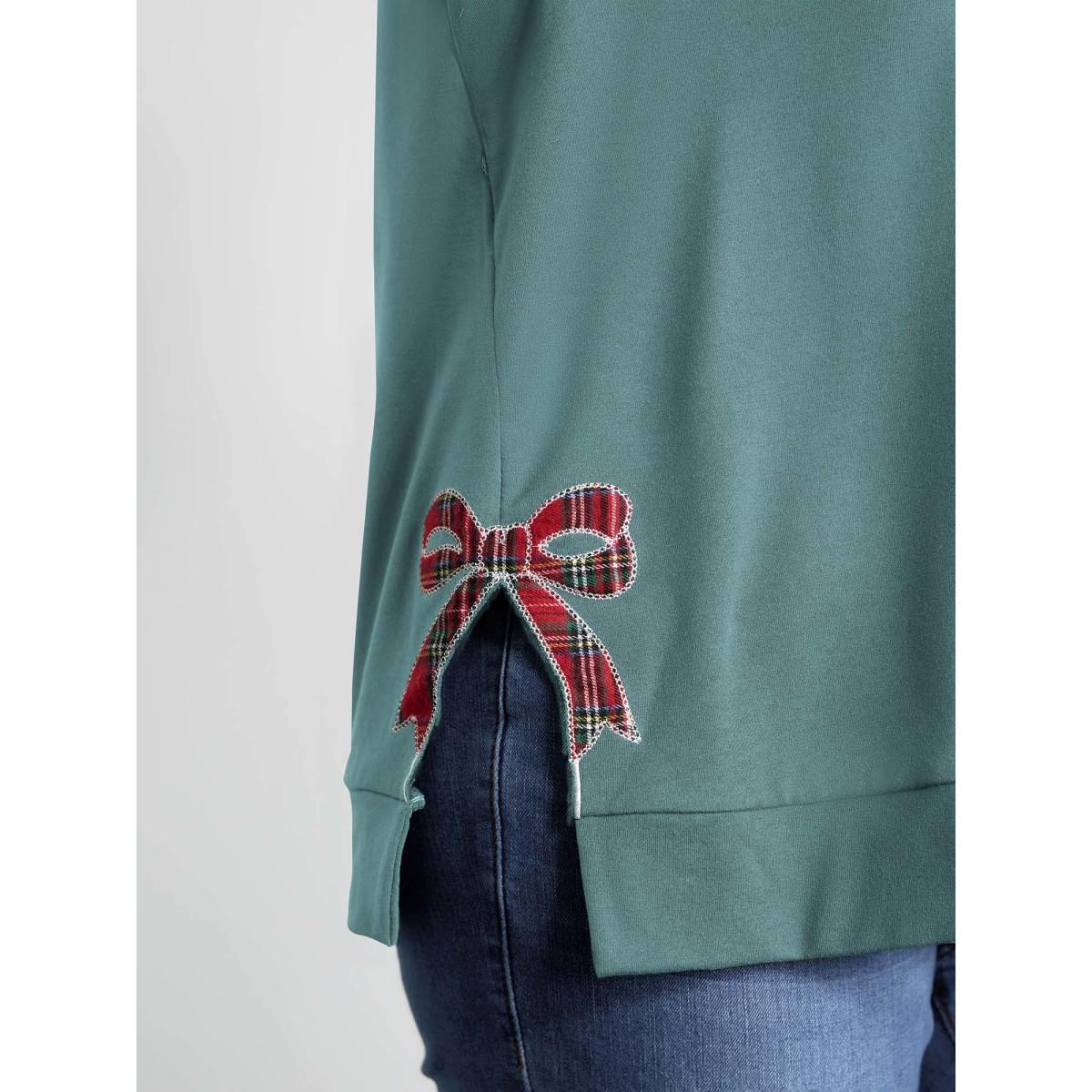 Plus Size Merry Applique Embroidery Sweatshirt Women Cerulean Playful Contrast Round Neck Casual Sweatshirts BloomChic 30/6X Product Image