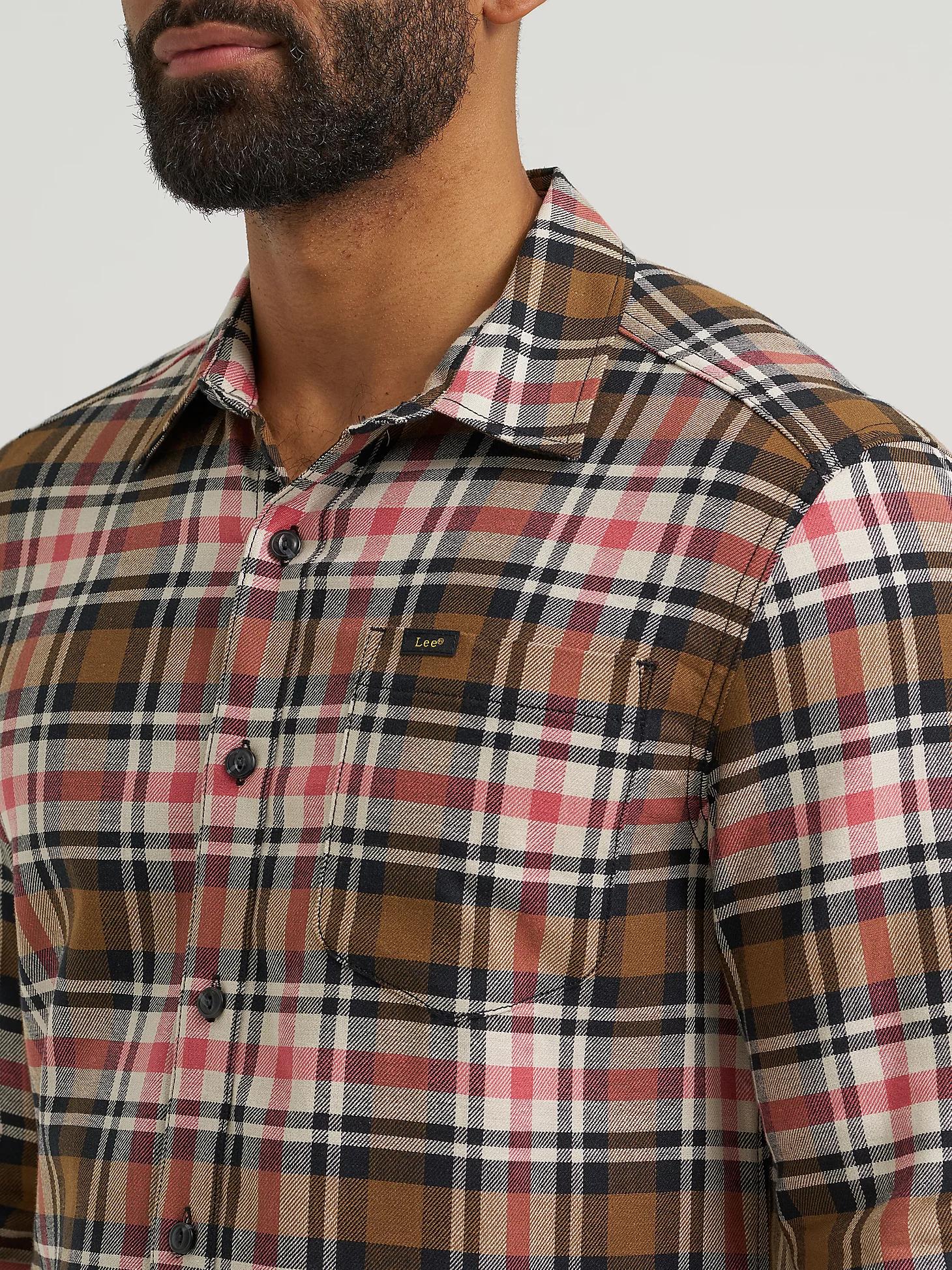 Men's All Purpose Button Down Shirt | Men's Tops & Tees | Lee® Product Image