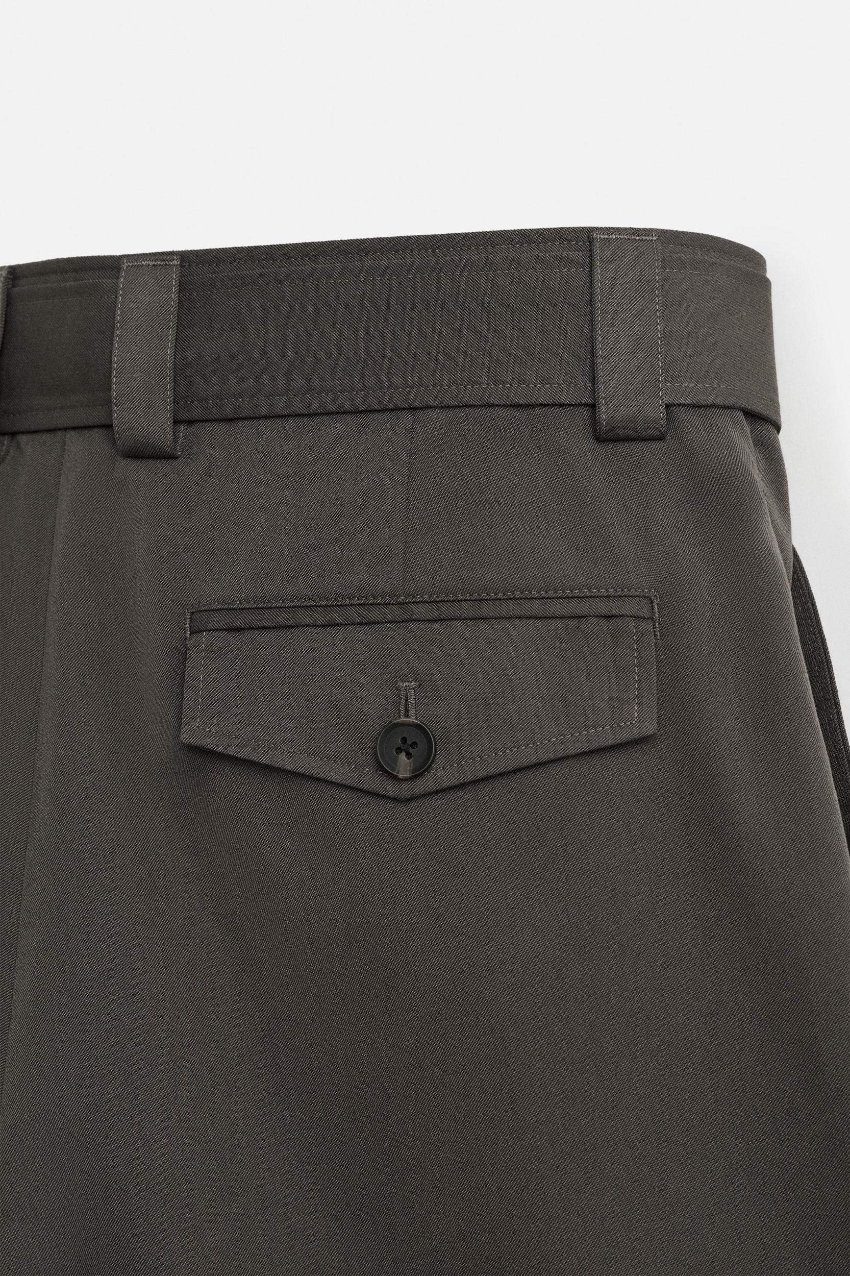 BELTED WIDE FIT BERMUDA SHORTS Product Image