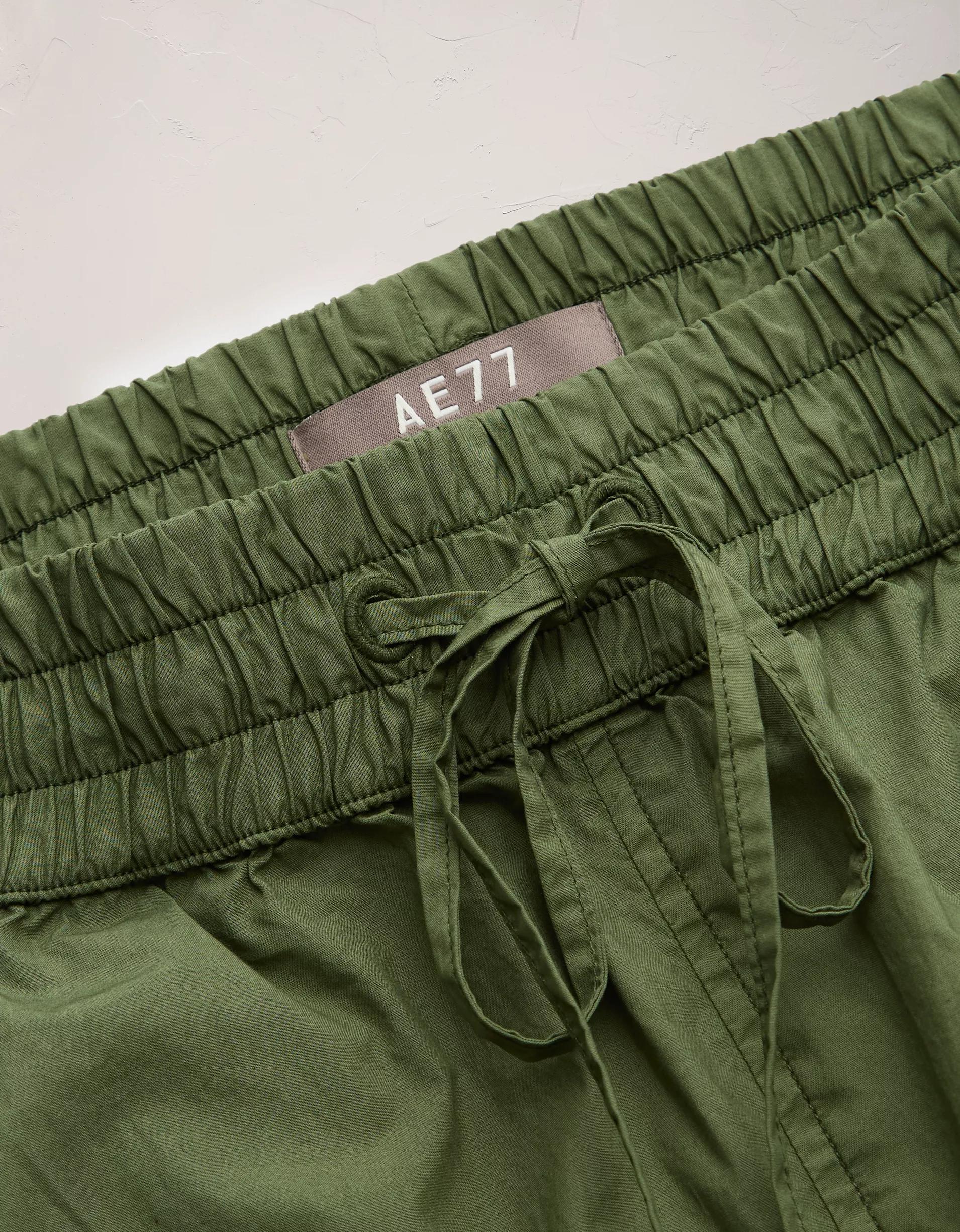 AE77 Premium Pull-On Poplin Short Product Image
