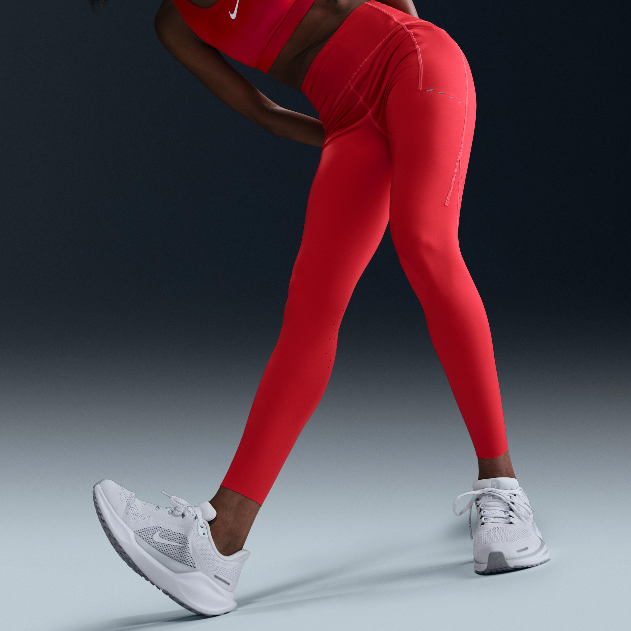 Nike Women's Swift High-Waisted 7/8 Running Leggings with Pockets Product Image