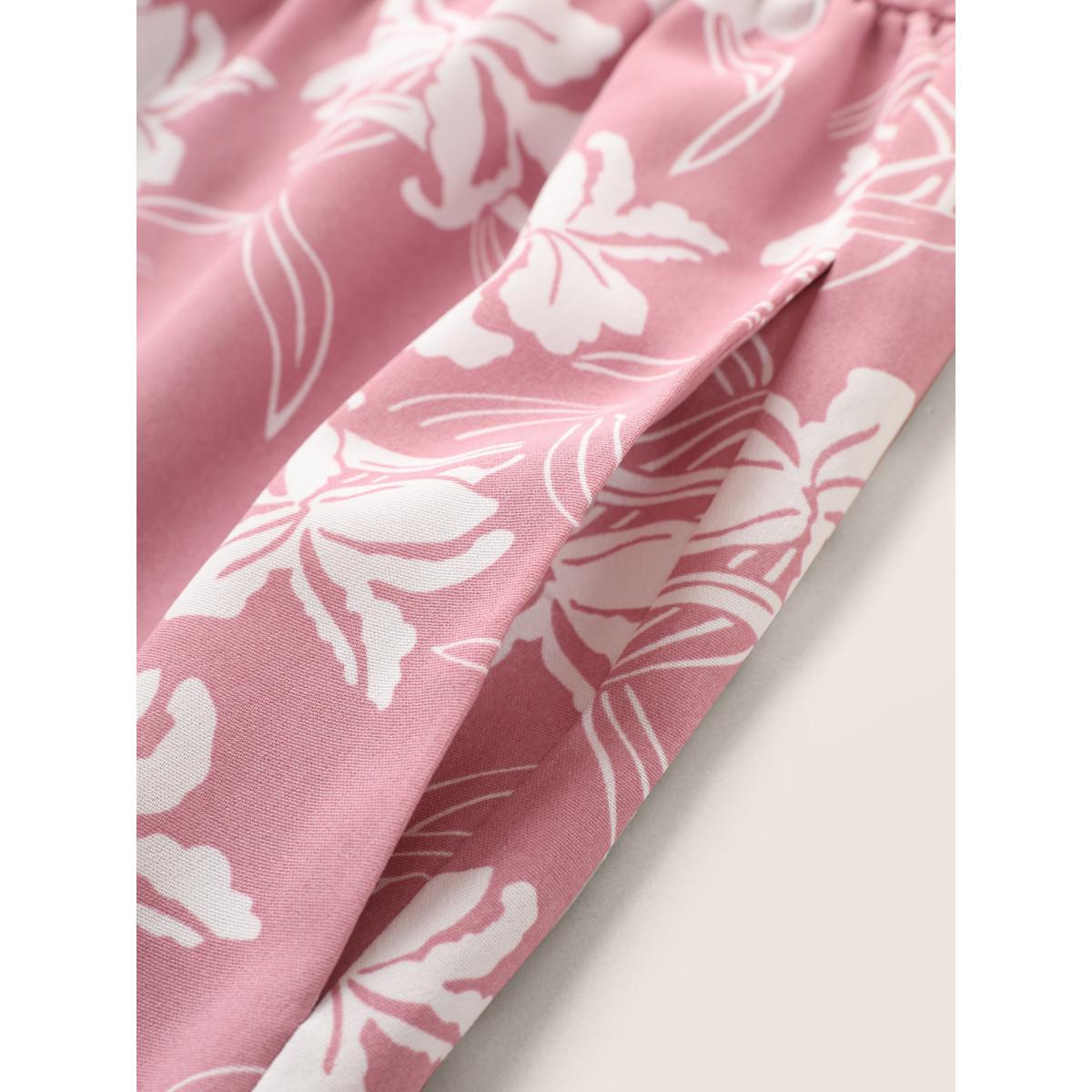 Plus Size Silhouette Floral Print Notched Collar Pleated Dress Crepe Women Elegant Non Notched collar Short sleeve Curvy Midi Dress BloomChic 14-16/1X Product Image