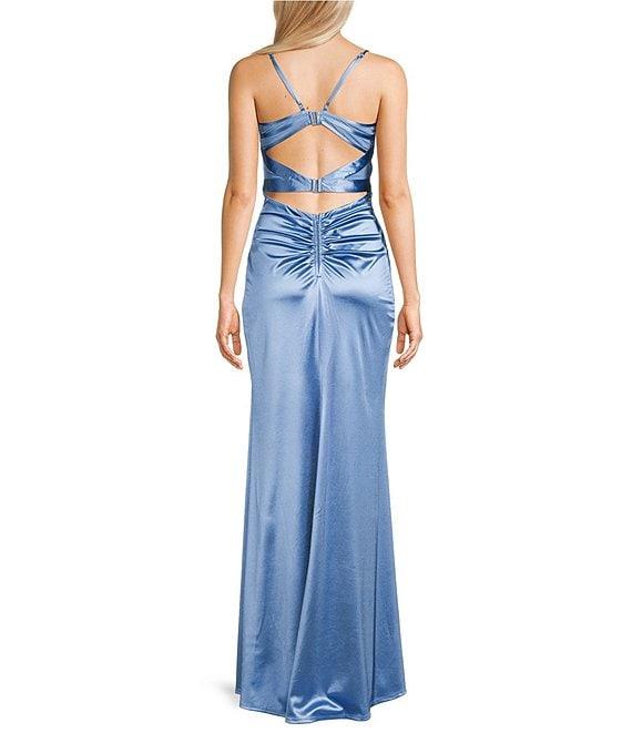Honey and Rosie Sateen V-Neck Pleated Mermaid Gown Product Image