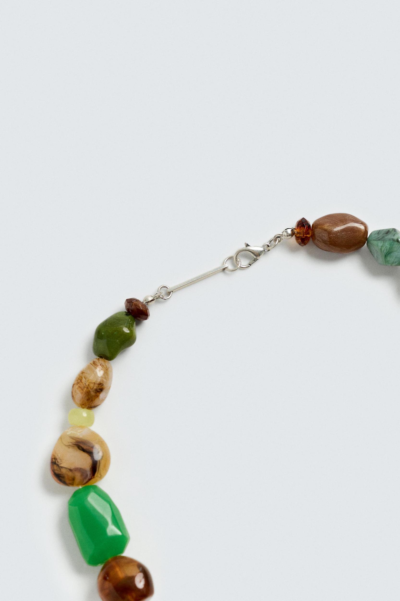 CONTRAST BEAD NECKLACE Product Image