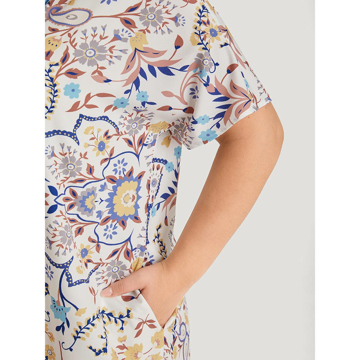 Plus Size Boho Print Pocket Notched Ruffle Hem Dolman Sleeve Dress LightBlue Women Vacation Notched collar Short sleeve Curvy Knee Dress BloomChic 28/5X Product Image