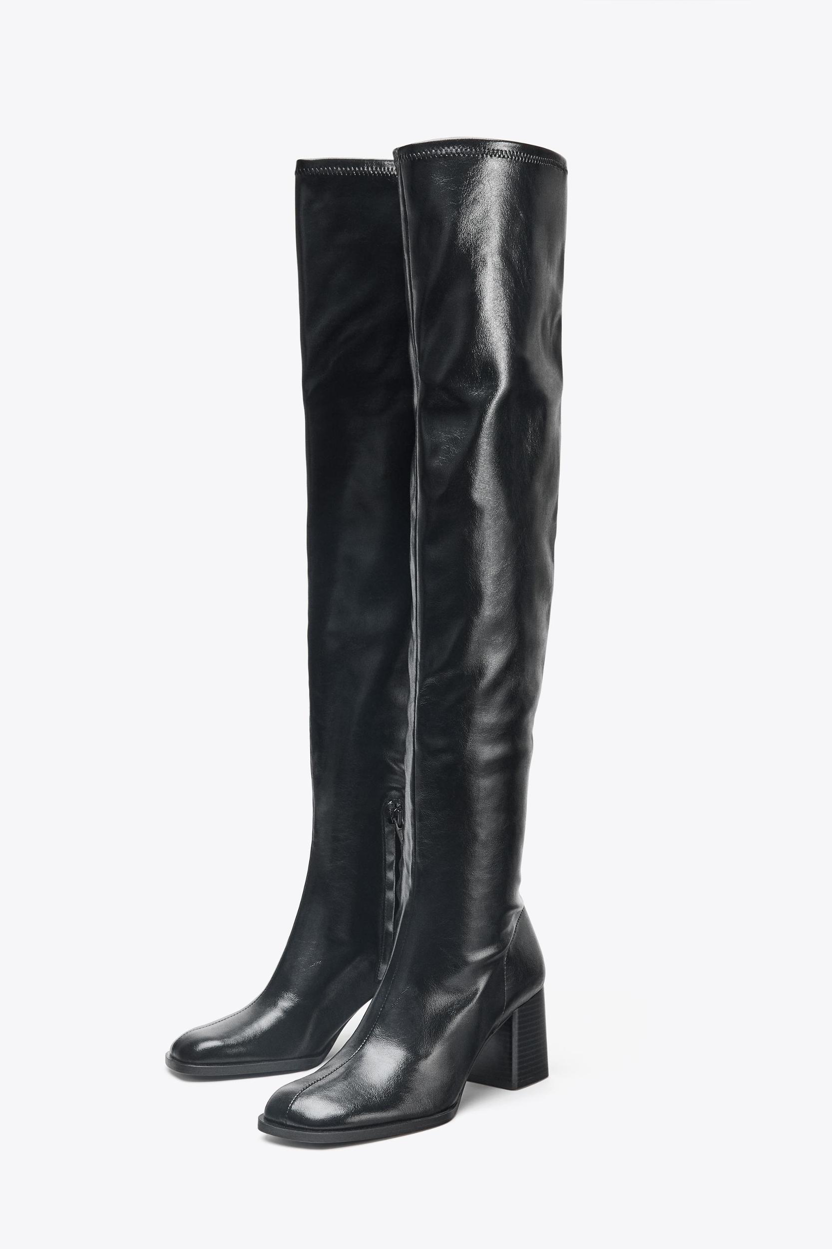 HIGH SHAFT HEELED BOOTS Product Image