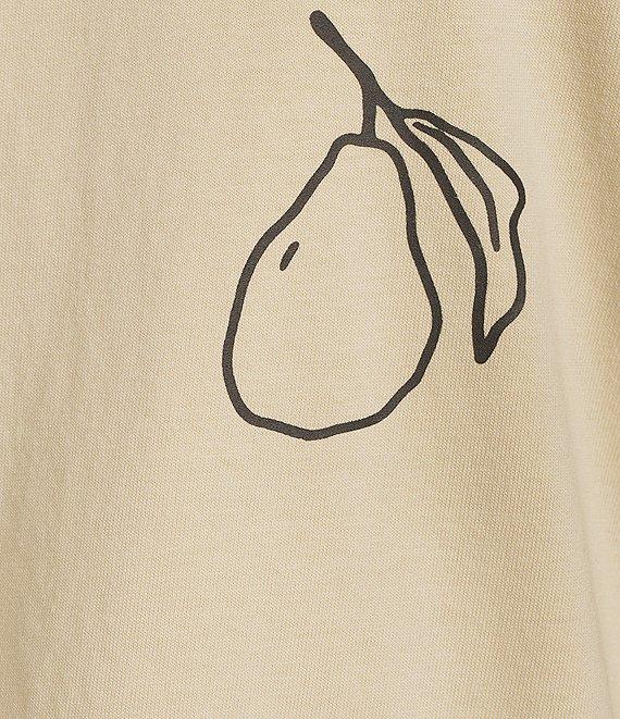 Things Between Dreamer Graphic T-Shirt Product Image