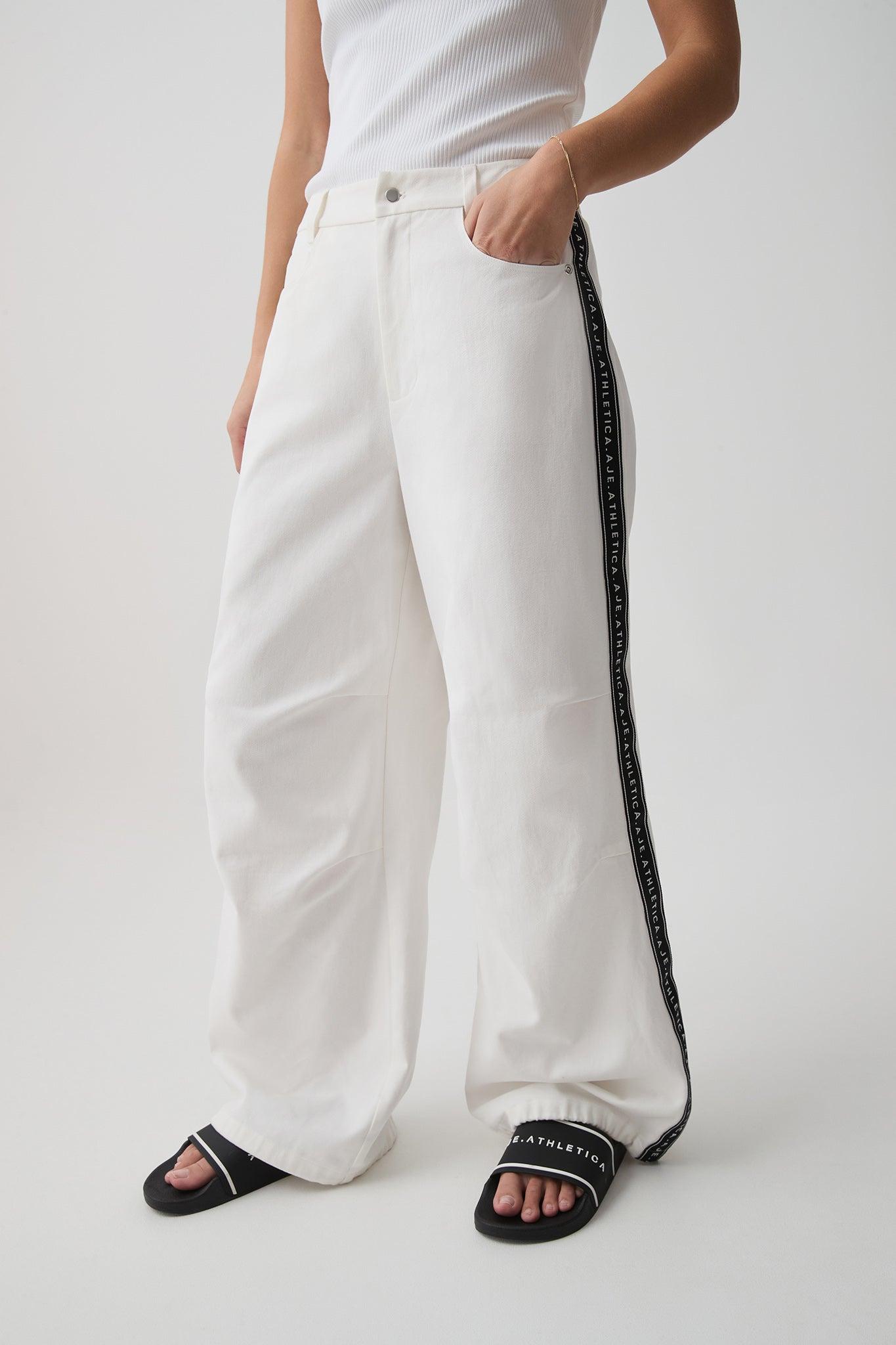 Belted Vest 713 Product Image