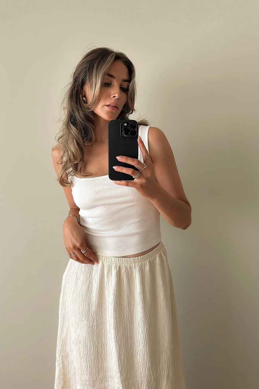 Squared Neck Singlet Product Image