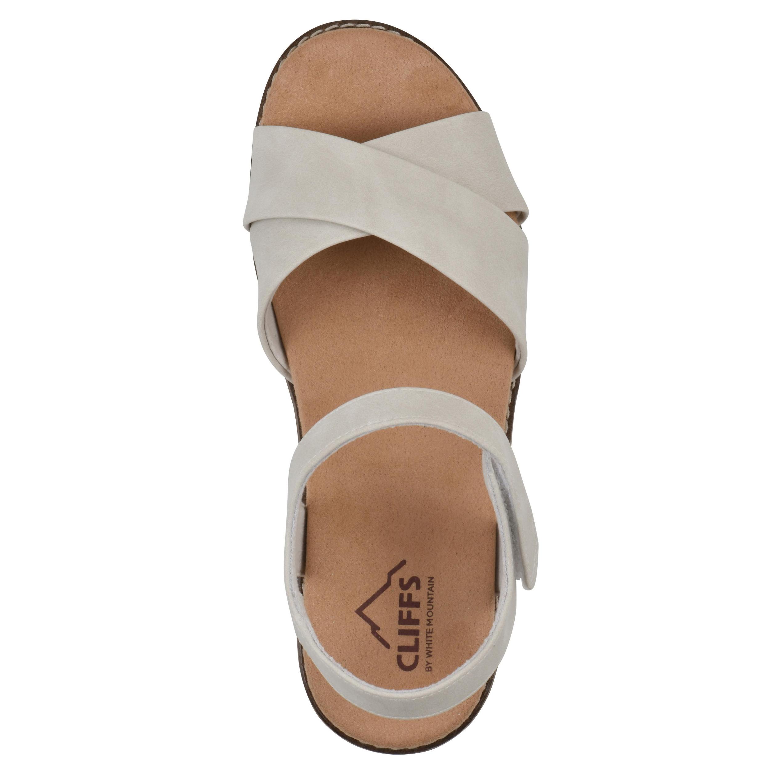 Women's Cliffs by White Mountain Tinna Wedges Product Image